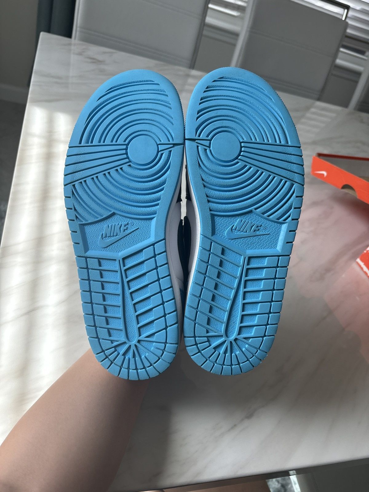 Jordan Brand Jordan 1 Retro Low OG Powder Blue Size US 9 / EU 42 - 6 Thumbnail