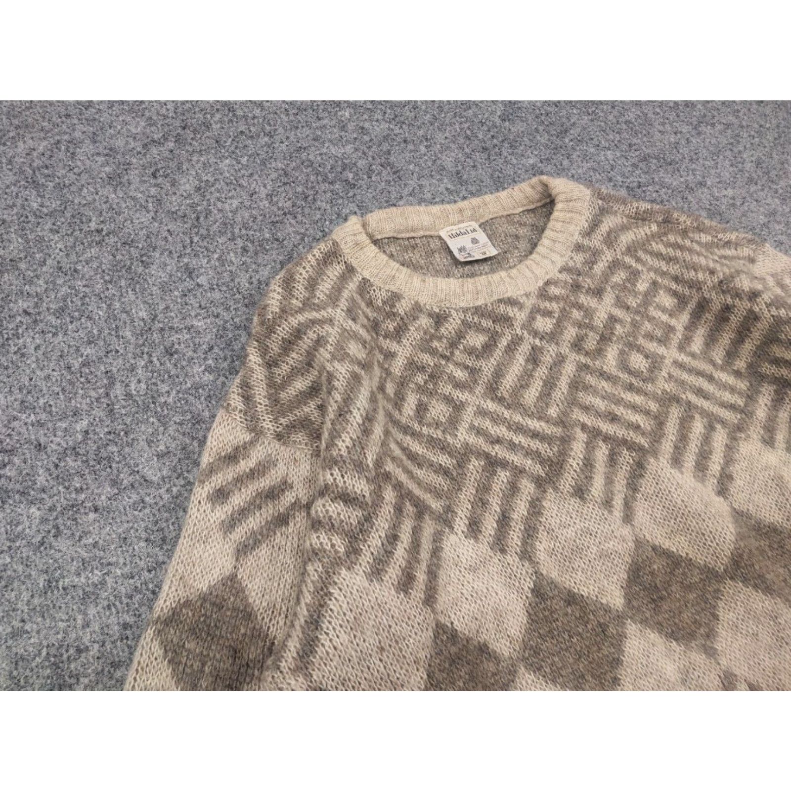 Vintage VINTAGE Hilda Ltd Iceland Pullover Shirt Men M Beige Wool 80s Pattern Fair Isle Knit Size US M / EU 48-50 / 2 - 7 Thumbnail