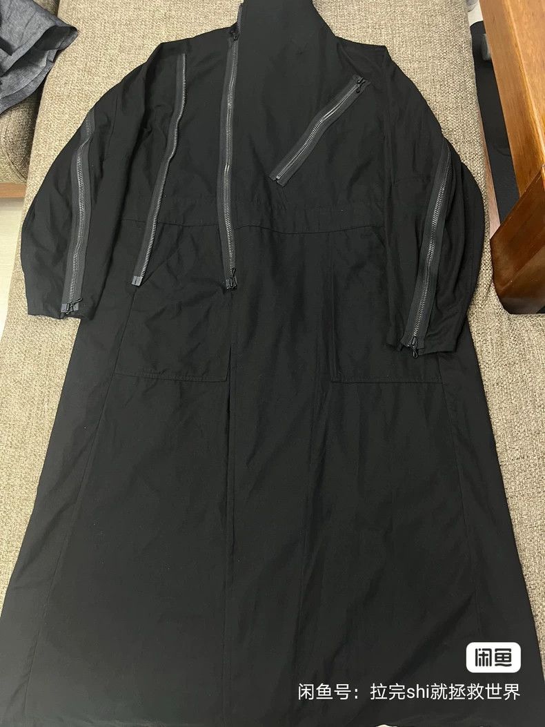 Julius julius Multi-zipper extra-long draping trench coat 2504-Ne Size US S / EU 44-46 / 1 - 1 Thumbnail