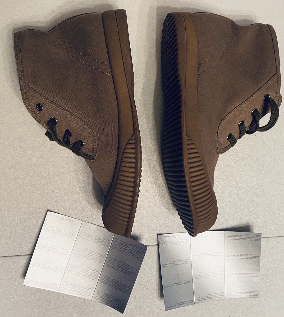 Prada Prada 🇮🇹 Khaki Denim Dipped Toe Techno Sneakers 7.5 US NEW Size US 7.5 / EU 40-41 - 15 Thumbnail