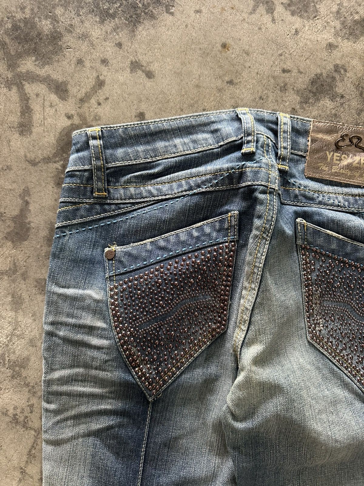 Tornado Mart Yes Zee Whisker Wash Flared Jeans Size 28" / US 6 / IT 42 - 12 Thumbnail