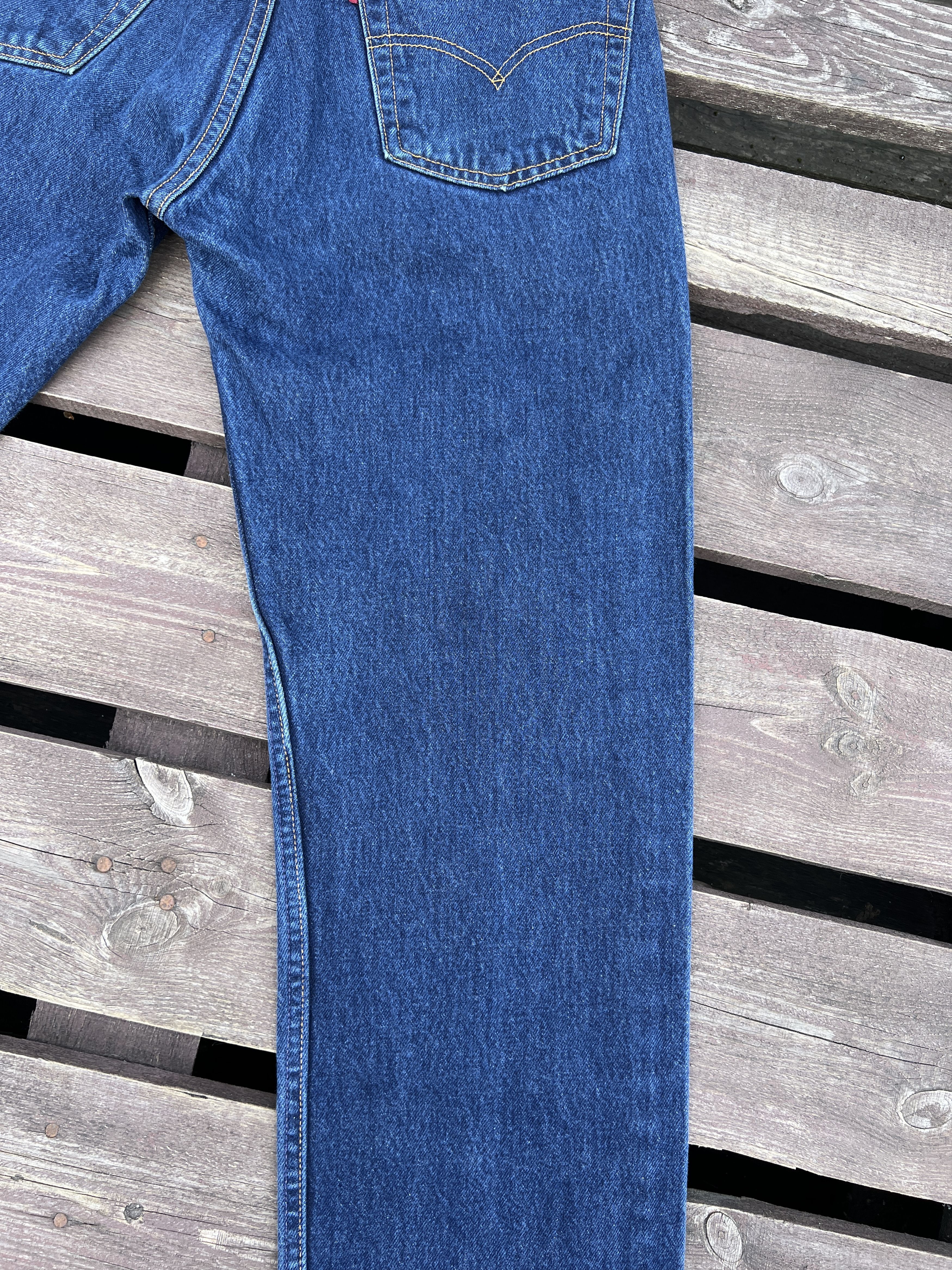 Levi's Vintage 90s Levis 592 Made in Pakistan Washed Denim Jeans Size US 31 - 9 Thumbnail