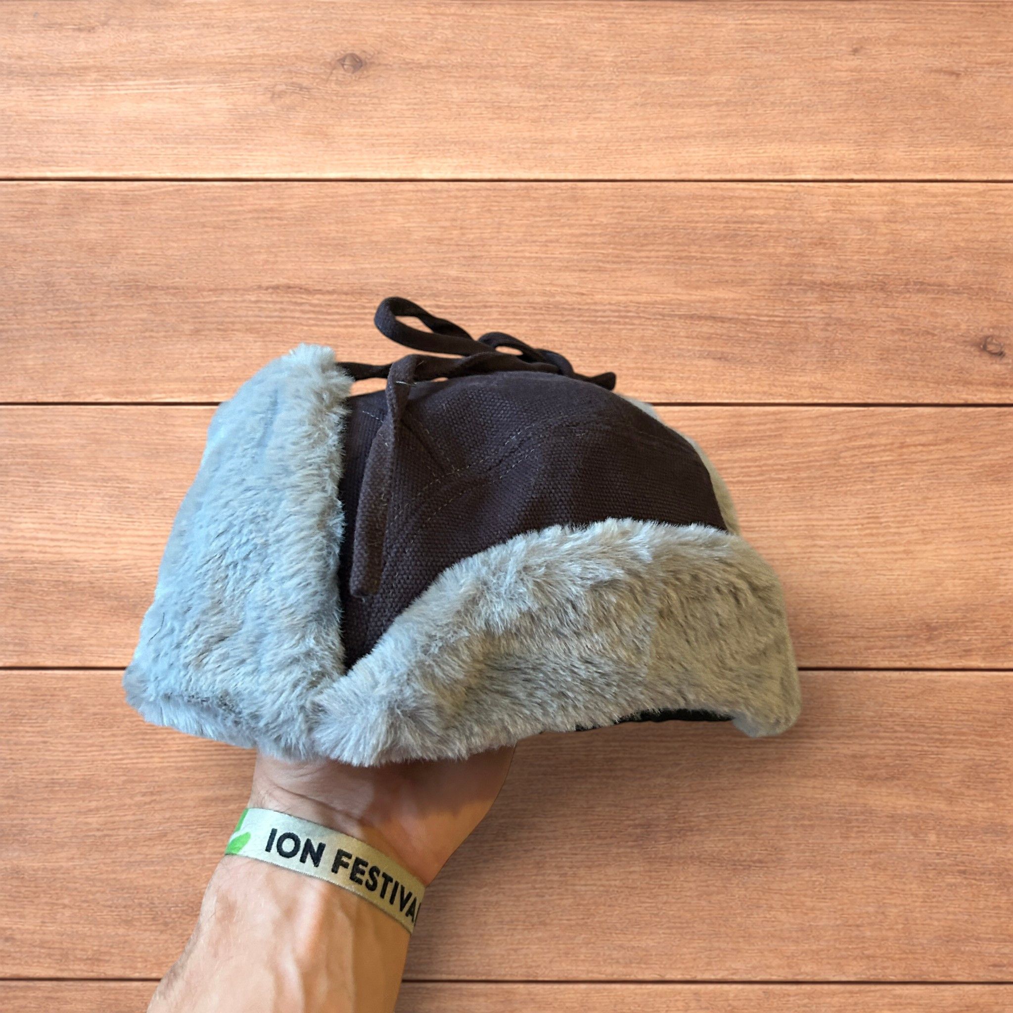 Japanese Brand Russian trapper ear flap winter hat in grey colour way. Size ONE SIZE - 4 Thumbnail