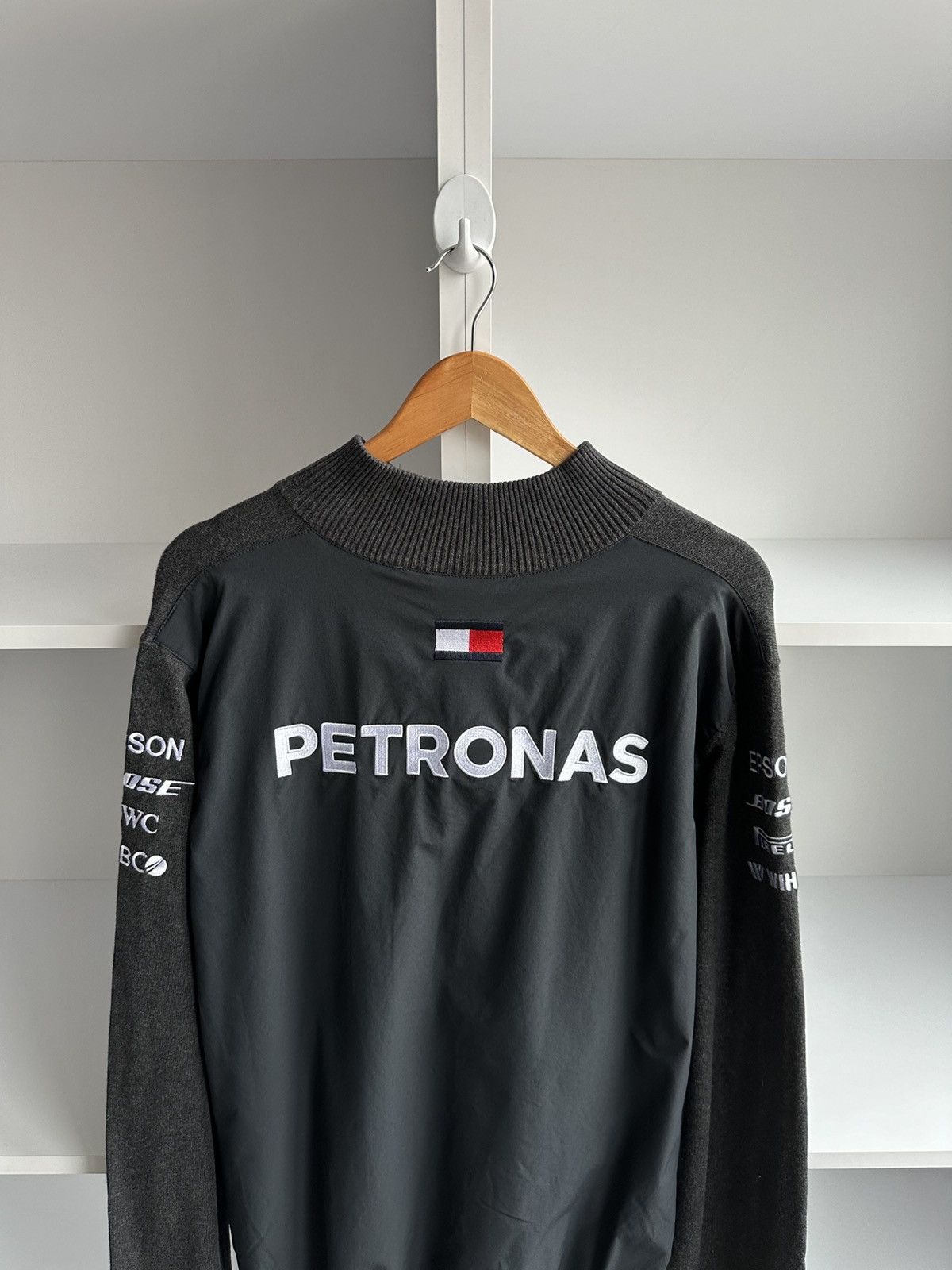 Formula 1 × Vintage Vintage AMG Petronas Motosport Racing Sweater Size US XL / EU 56 / 4 - 10 Thumbnail
