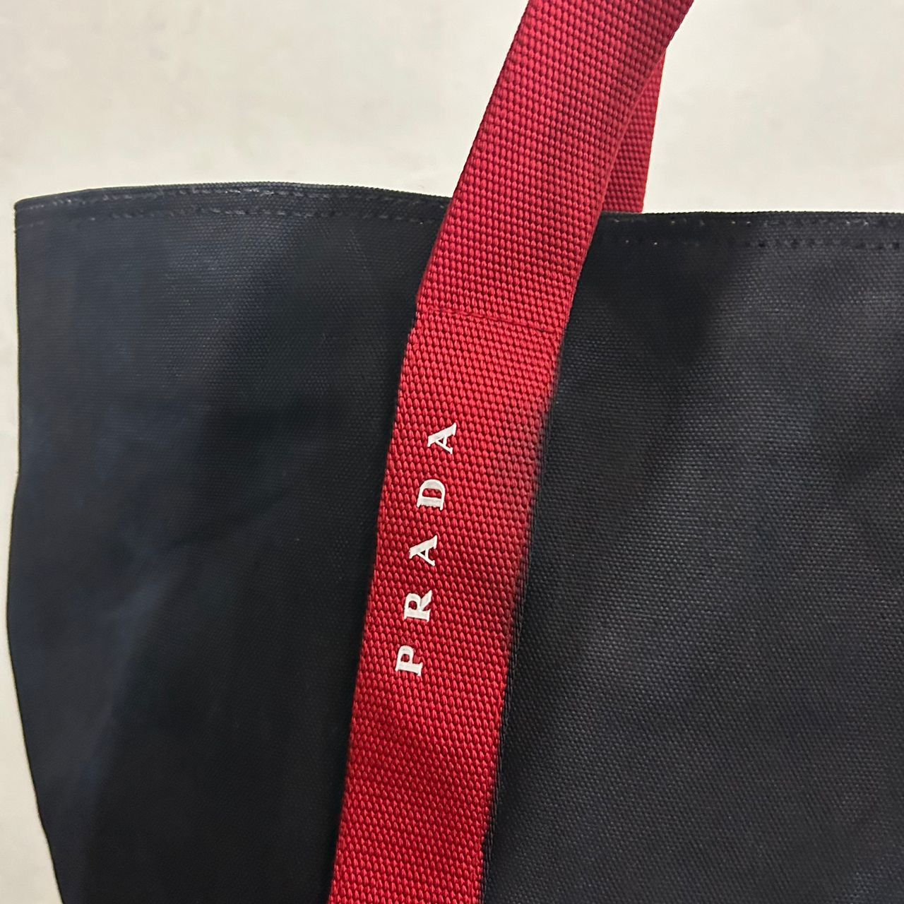 Prada × Vintage 💥Last Drop💥Vintage Prada Tote Bag Size ONE SIZE - 8 Thumbnail