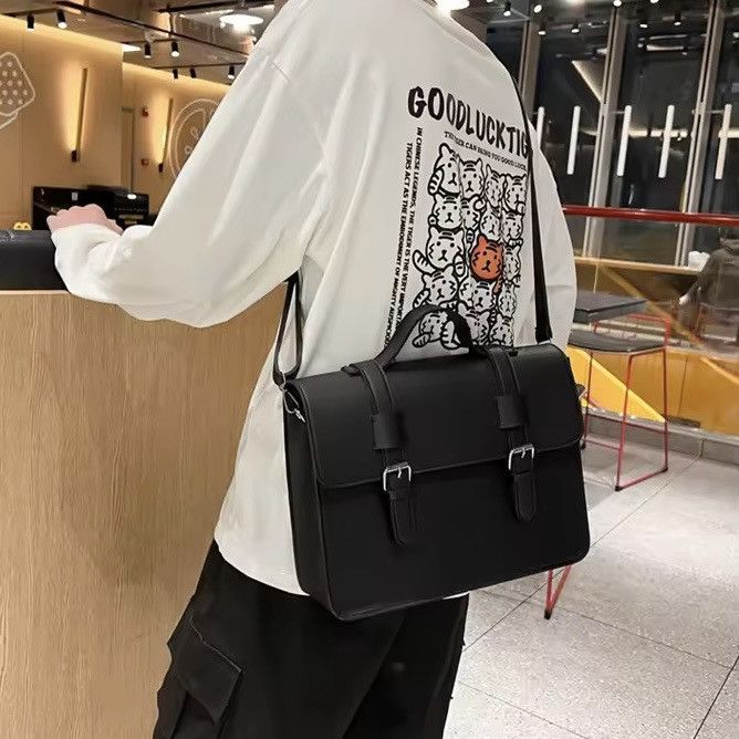 Japanese Brand Japanese Sle Casual Crossbody Bag Size ONE SIZE - 11 Thumbnail