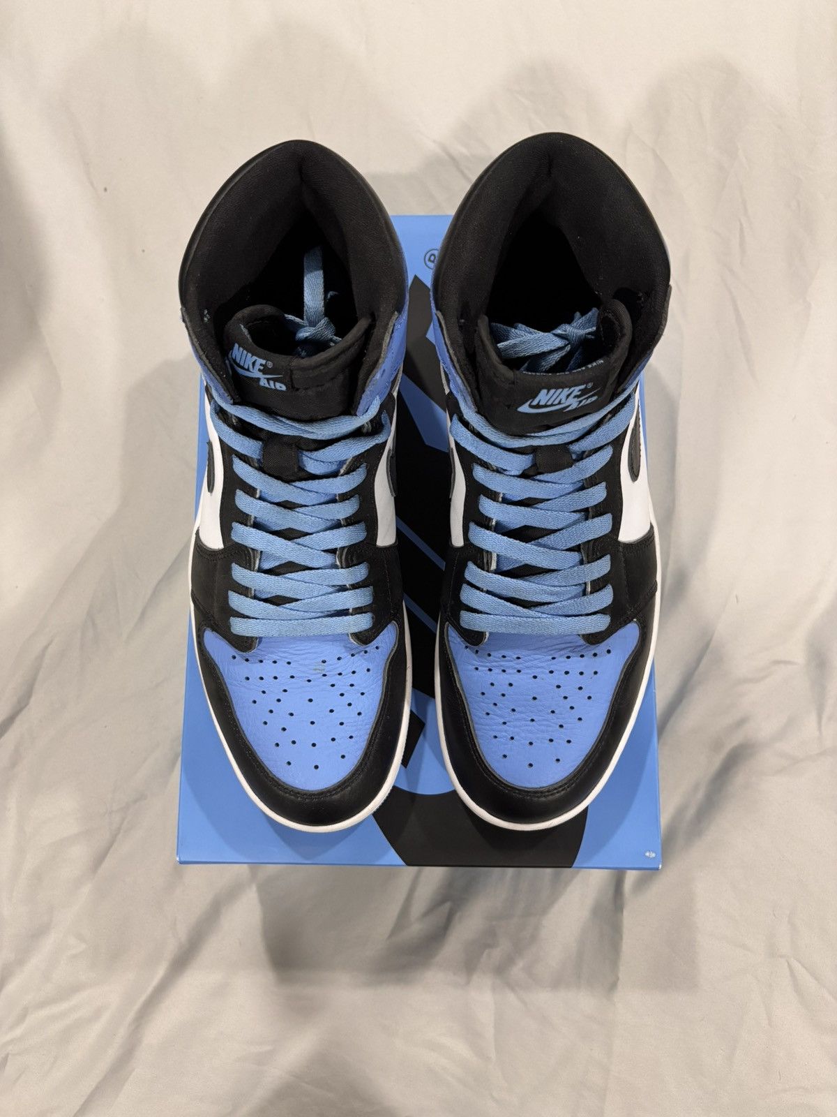 Nike Nike Air Jordan 1 High OG ‘UNC Toe’ Size US 10.5 / EU 43-44 - 5 Thumbnail
