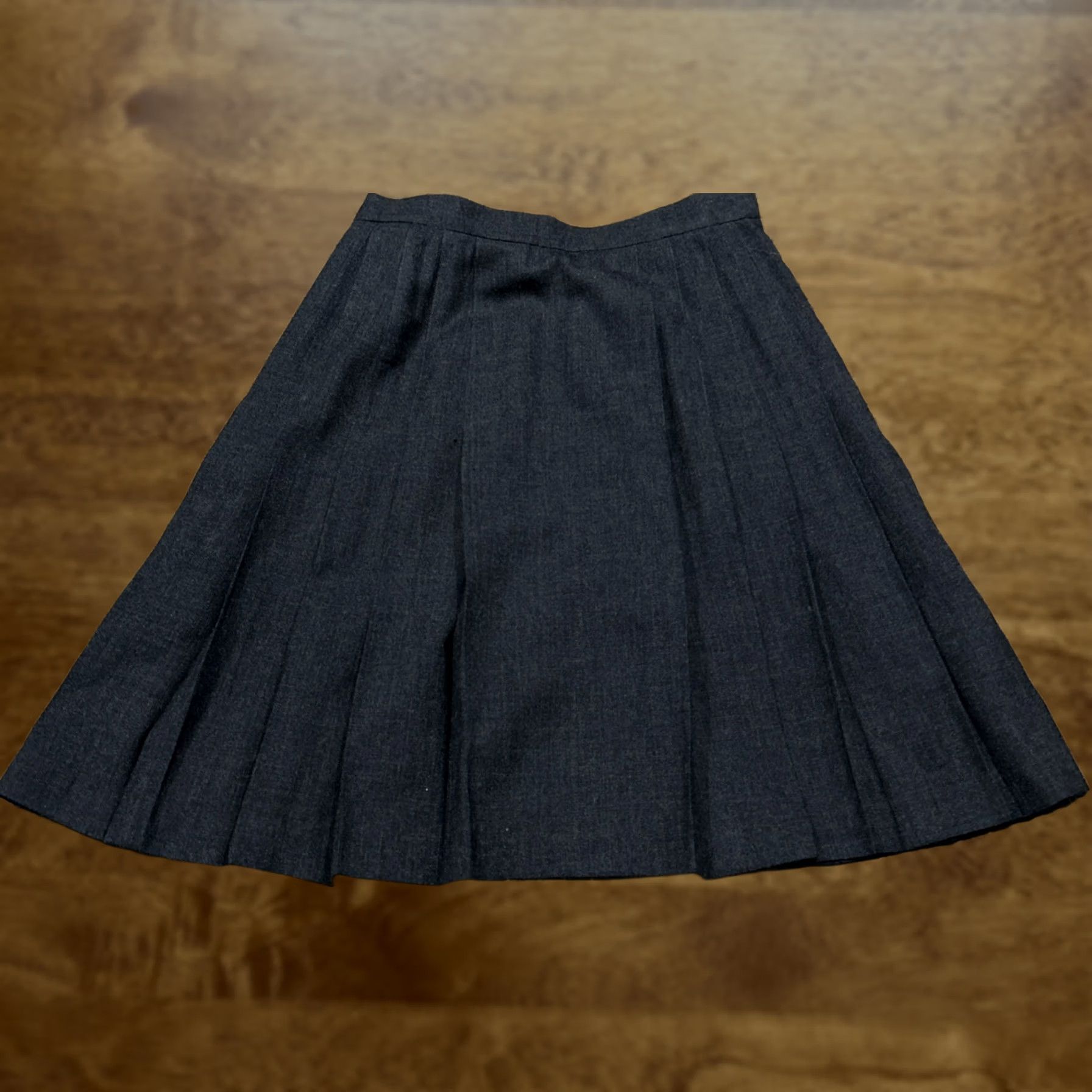 Vintage VTG JH Collectibles Charcoal Skirt Womens Size 6 Gray Knit Zip Size 28" / US 6 / IT 42 - 1 Thumbnail