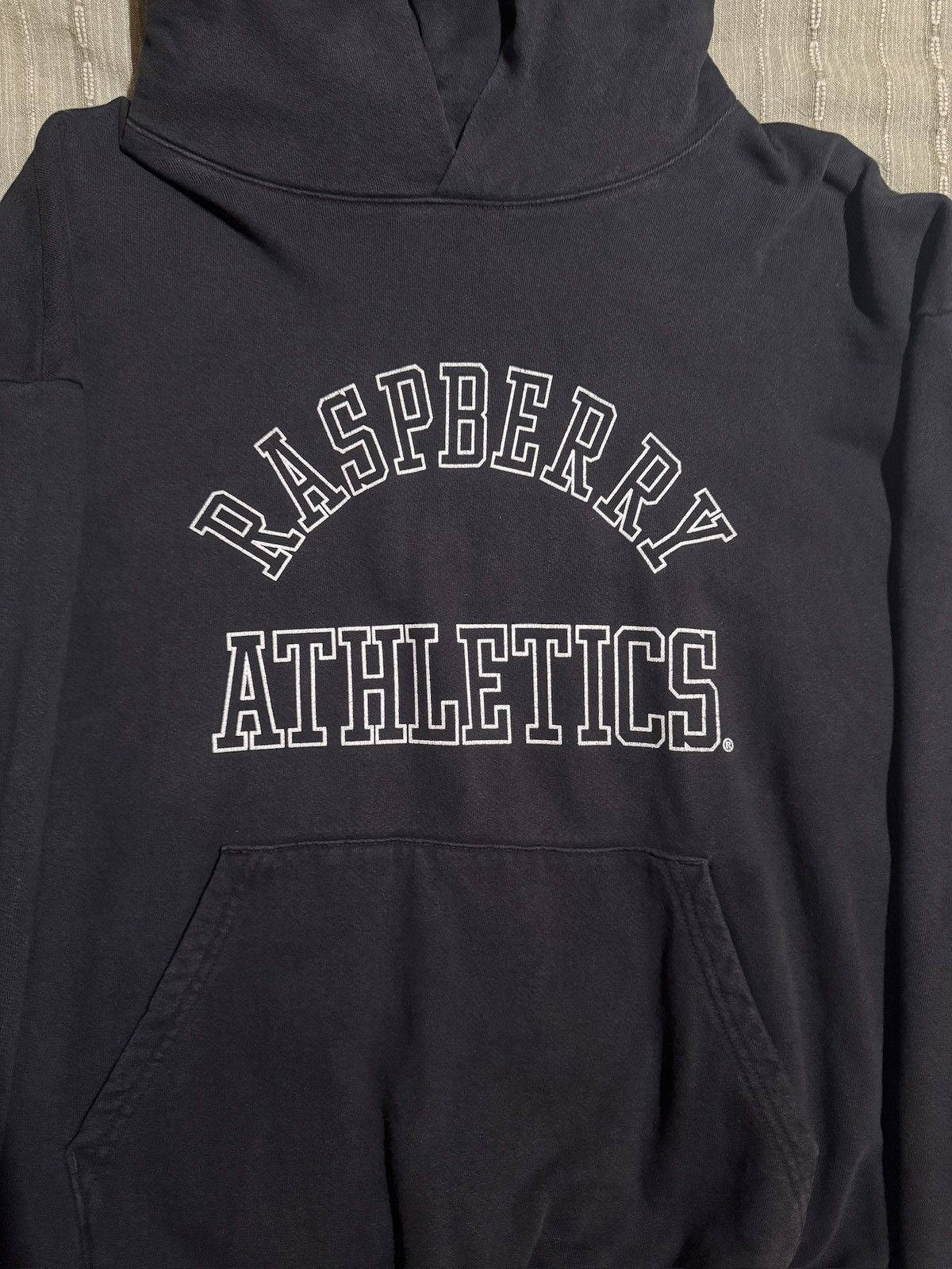 The GV Gallery GV gallery Raspberry Athletics Hoodie Size US L / EU 52-54 / 3 - 4 Thumbnail