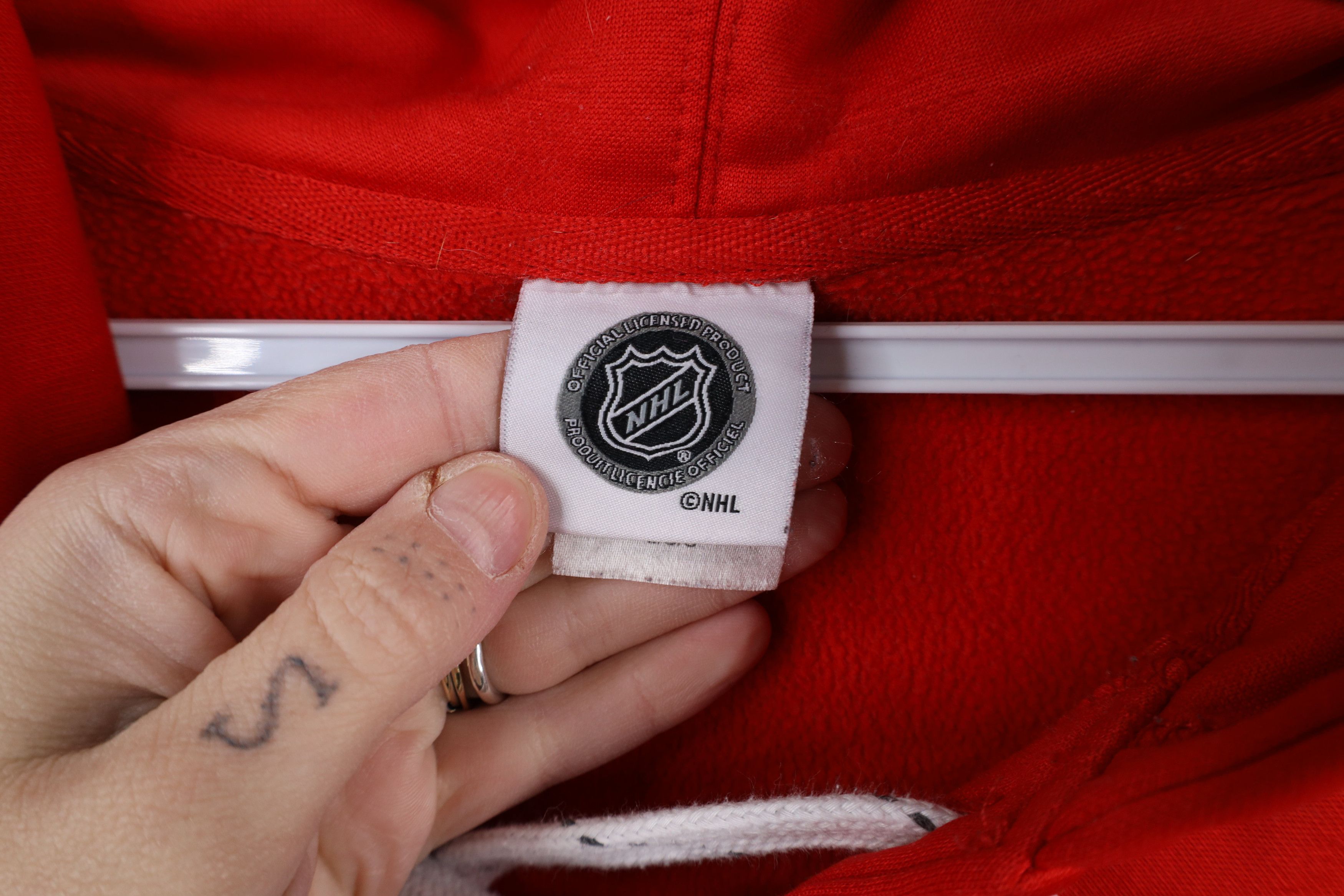 Vintage Vintage Y2K NHL Detroit Red Wings Hockey Jersey Hoodie Red Size US L / EU 52-54 / 3 - 4 Thumbnail
