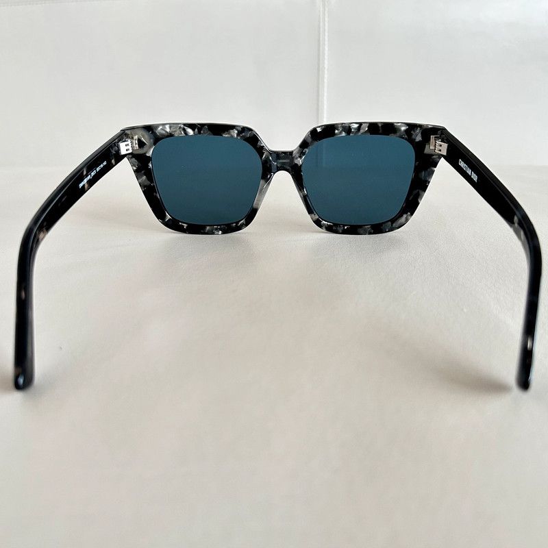 Dior NEW (!) DiorMidnight S1I Black Square Sunglasses. RRP €360. Size ONE SIZE - 8 Thumbnail