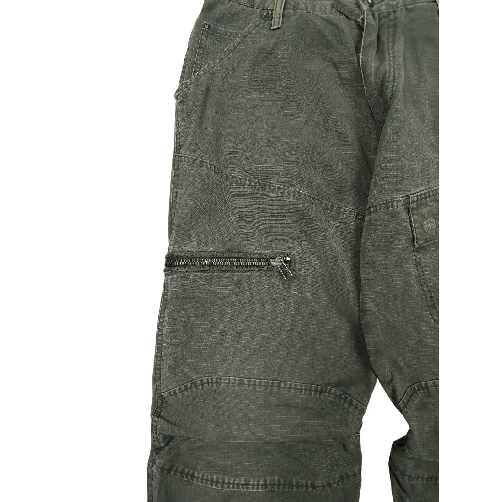 G-Star × Japanese Brand 💎 32/32 G-star RAW 3D Cargo Loose Pants Jeans Utility Y2K Size US 32 / EU 48 - 9 Thumbnail