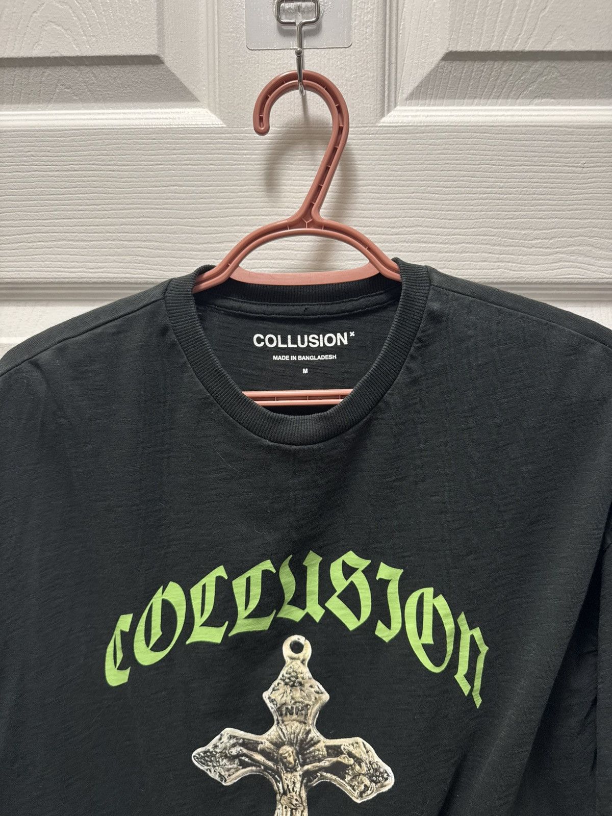 Asos Collusion ASOS Cross Jesus Graphic T-Shirt Black Size US M / EU 48-50 / 2 - 4 Thumbnail