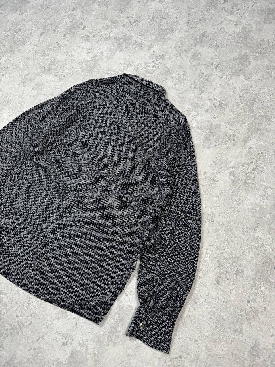 Versace Vintage Versace Jeans Couture Gray Geometric 3D Shirt Size US M / EU 48-50 / 2 - 11 Thumbnail