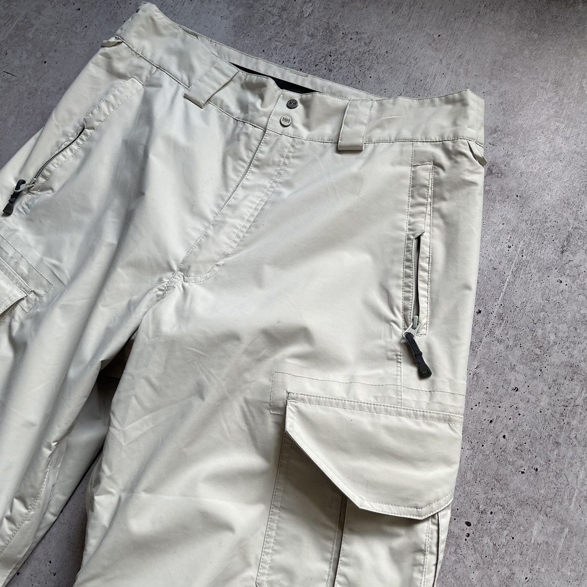 Helly Hansen Helly Hansen white/cream ski outdoor pants Size US 32 / EU 48 - 5 Thumbnail