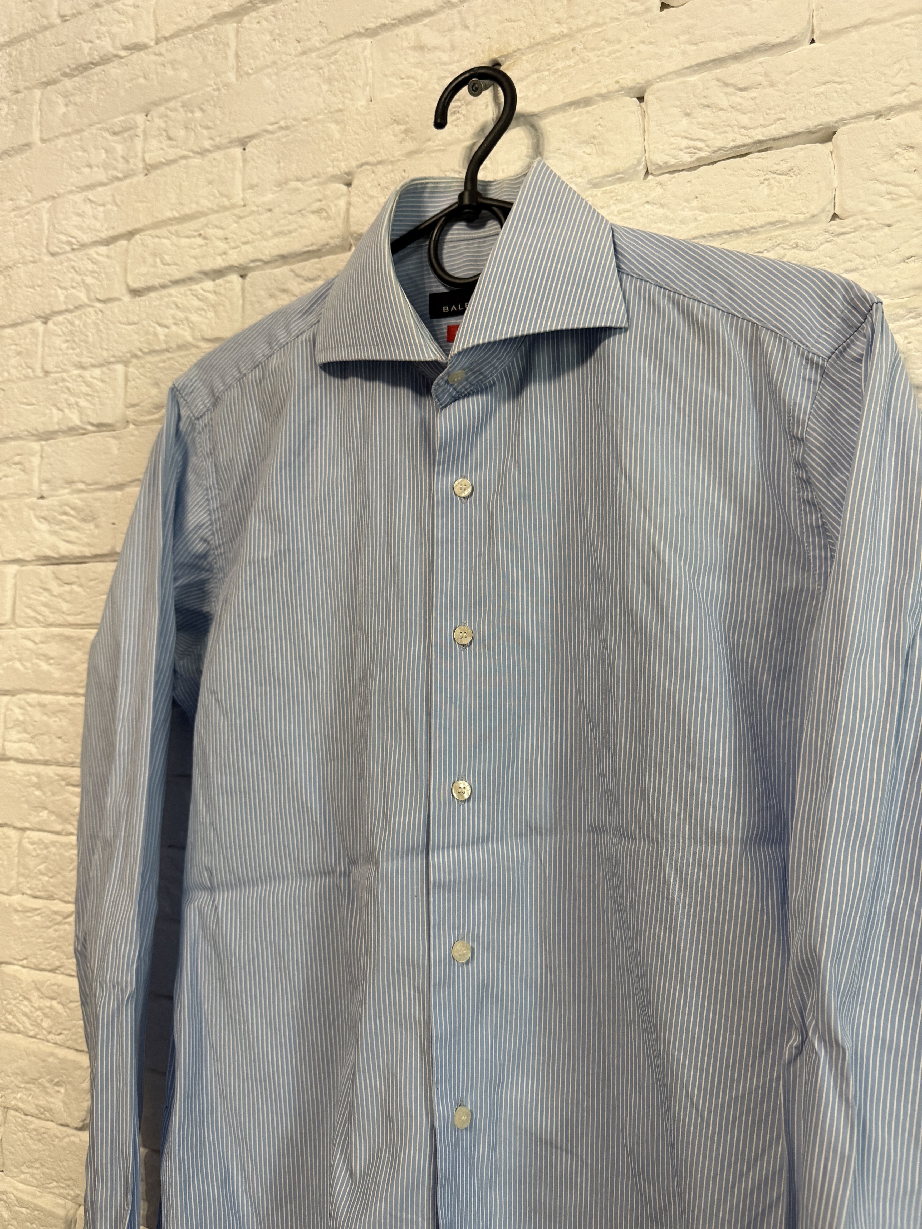 Balenciaga Balenciaga Man Shirt Sz M - L Size US M / EU 48-50 / 2 - 2 Thumbnail