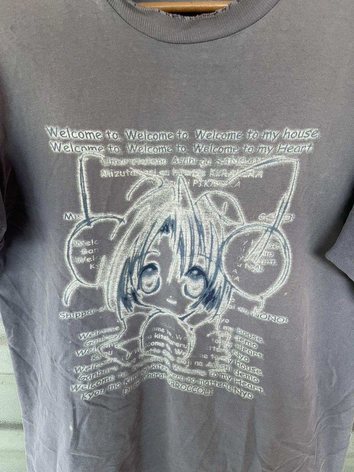 Vintage Vintage Graphic Anime Style Sun Faded Shirt Tee Size US M / EU 48-50 / 2 - 6 Thumbnail