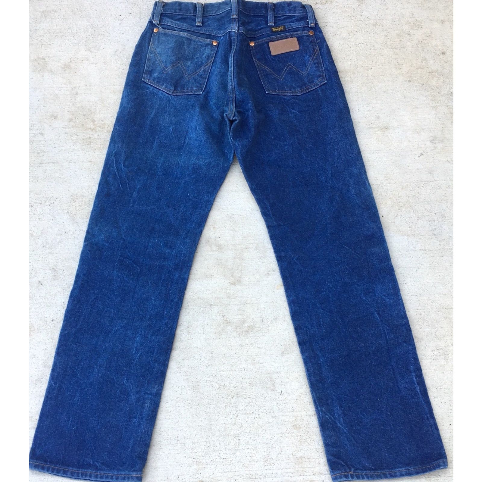 Wrangler VINTAGE Wrangler Jeans Western Cowboy Made In USA 13MWZ 32 X 31 Measure 30 X 31 Jeans Blue Wrangler 32 Inseam 31 Mens Size US 30 / EU 46 - 4 Thumbnail