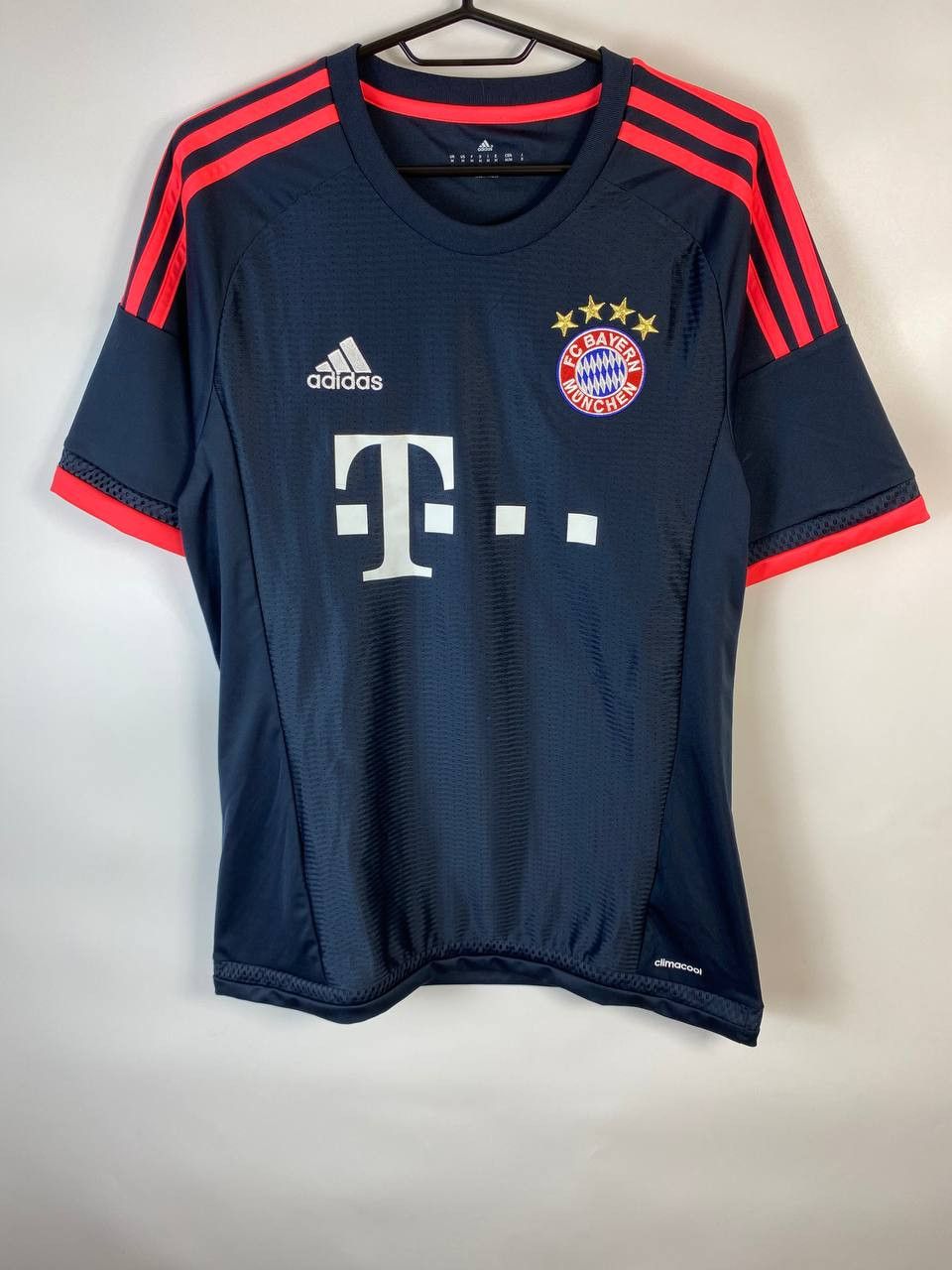 Adidas Bayern Munich 13 14 Robben #10 Third football Soccer jersey Size US M / EU 48-50 / 2 - 1 Thumbnail