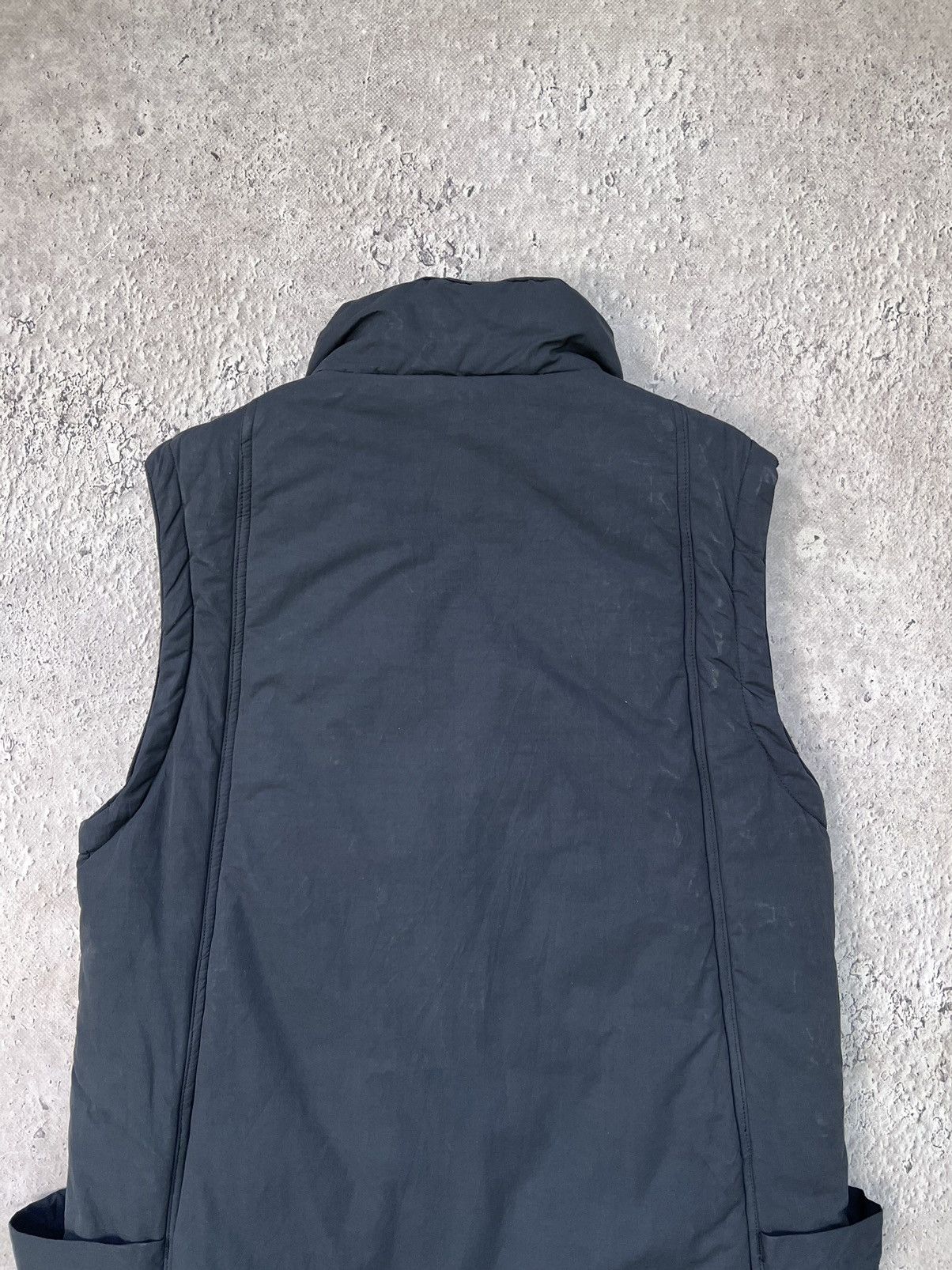 Japanese Brand × RIPVANWINKLE × Yohji Yamamoto Rip Van Winkle Asimmetric Ski nylon Vest Japanese Brand Size US M / EU 48-50 / 2 - 11 Thumbnail