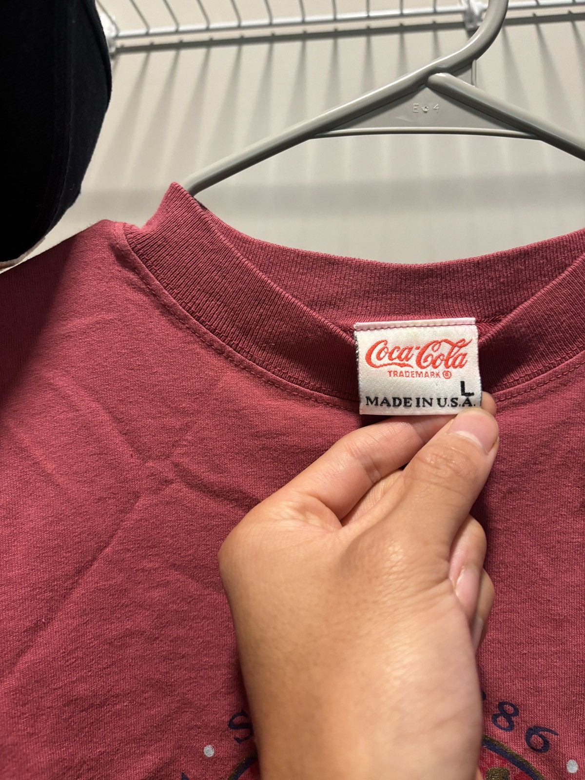 Vintage Vintage Coca Cola Atlanta Tee Size US L / EU 52-54 / 3 - 3 Thumbnail