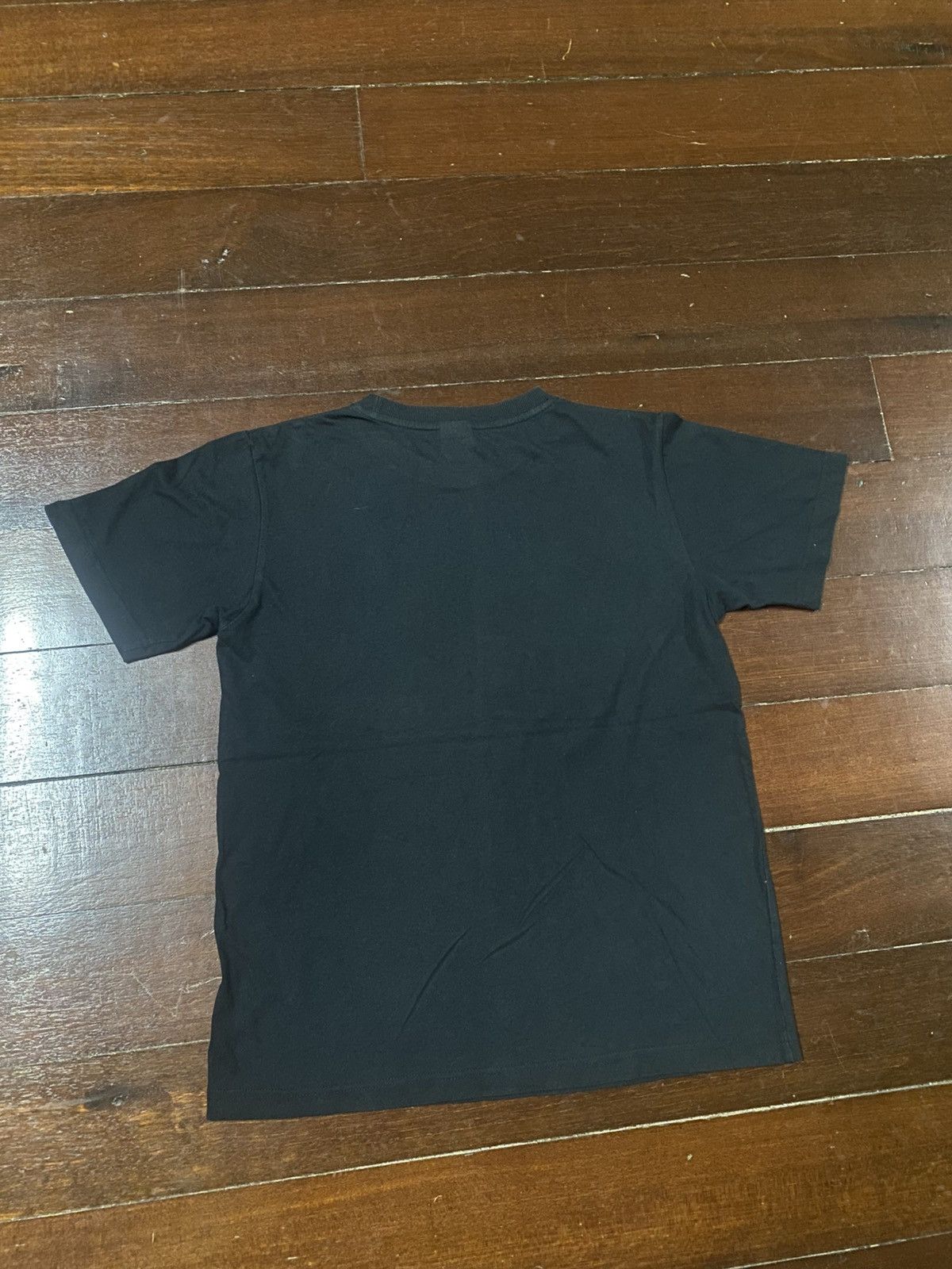 Anime RARE JOJO’S BIZARRE ADVANTURE BRUNO BUCCIARATI tee Size US M / EU 48-50 / 2 - 9 Thumbnail