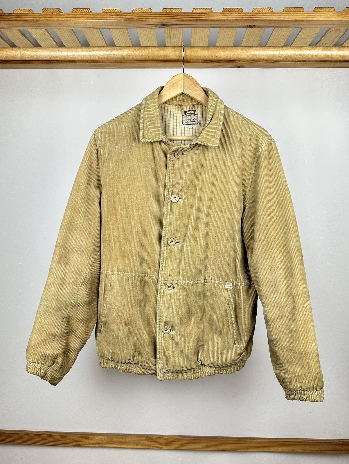 Levi's Vintage Levi’s Corduroy Trucker Jacket Mede in Italy 1979 Size US M / EU 48-50 / 2 - 1 Thumbnail
