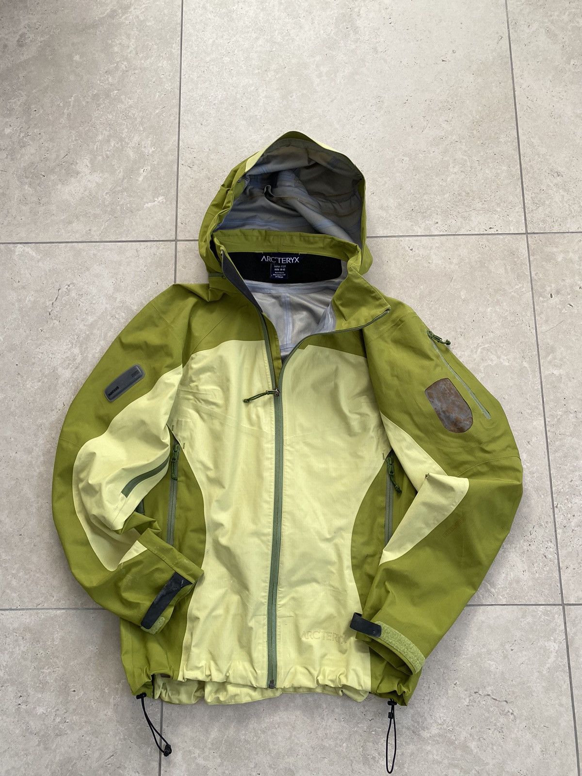 Arc'Teryx Arcteryx gore tex 2008 jacket | Grailed