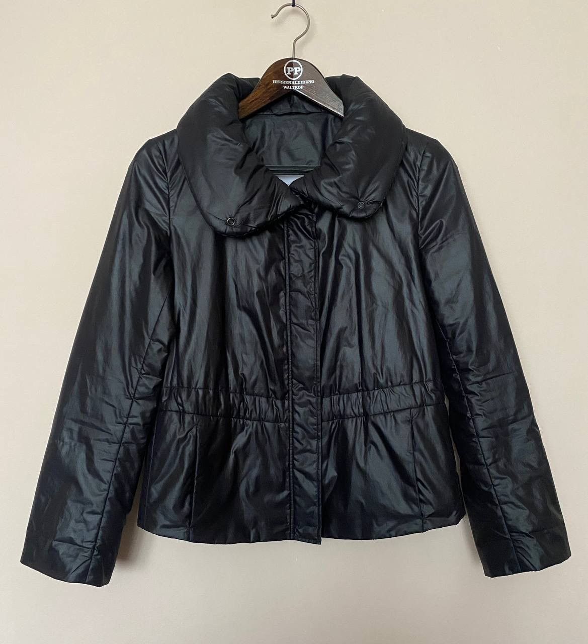 Akris Akris punto puffer jacket avant-garde black Size M / US 6-8 / IT 42-44 - 1 Thumbnail