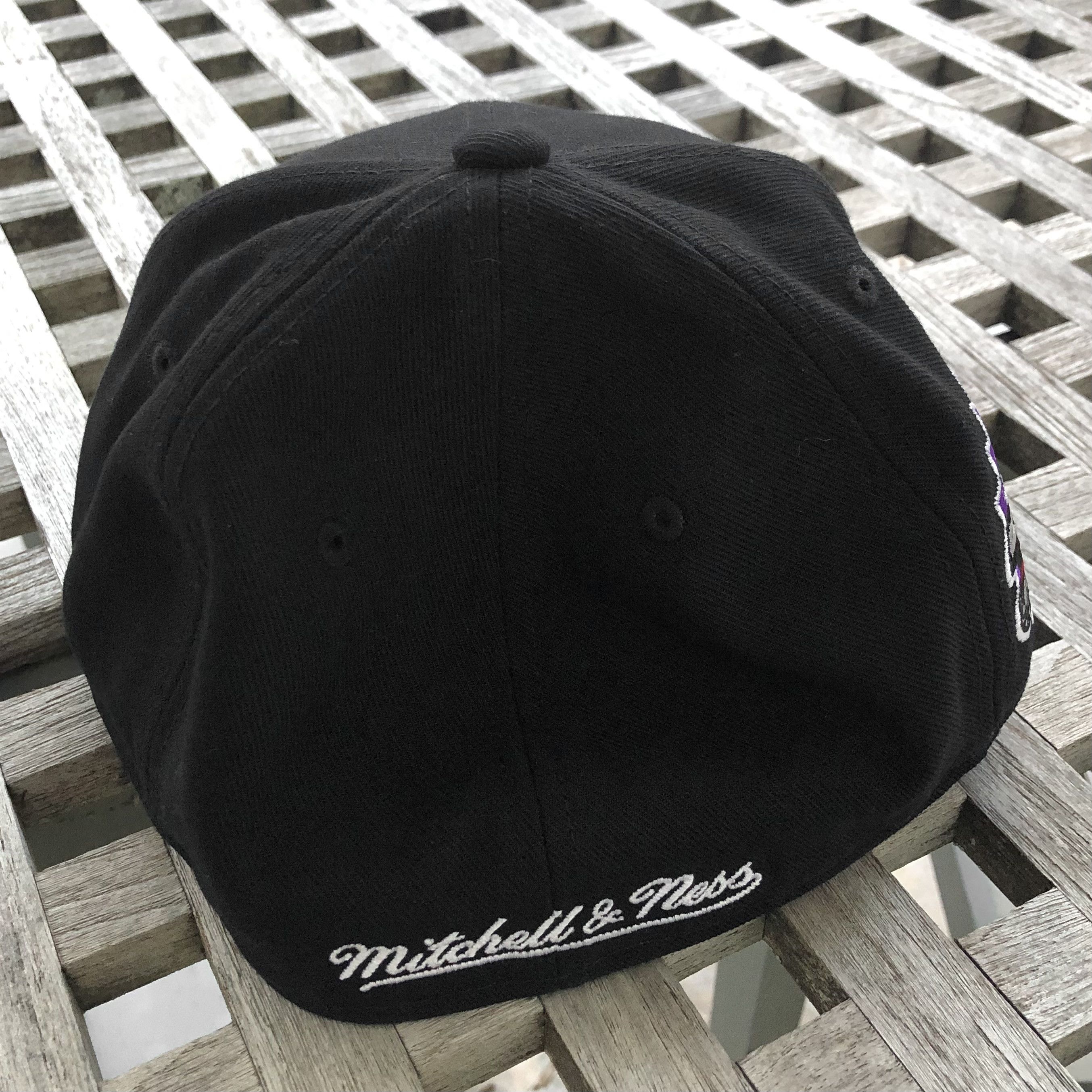 Anti Social Social Club Anti Social Social Club ASSC Toronto Raptors M&N Hat 7 1/4 Size ONE SIZE - 4 Thumbnail