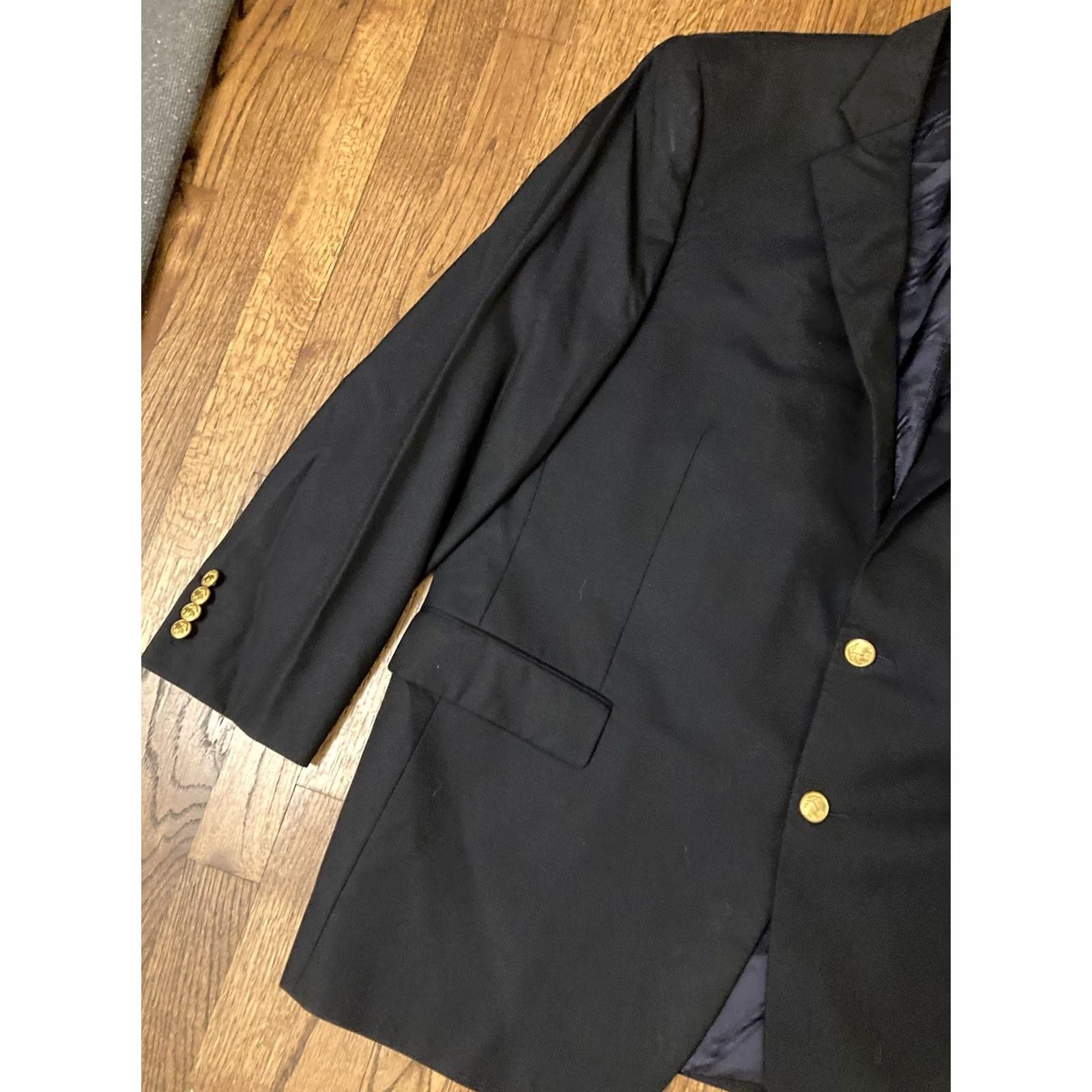 Brooks Brothers Brooks Brothers Blazer Men 46R Black Wool 2 Piece Notch Lapel Double-Vented Italy 2 Button Front Classic Dry Clean Only Size 46R - 2 Thumbnail