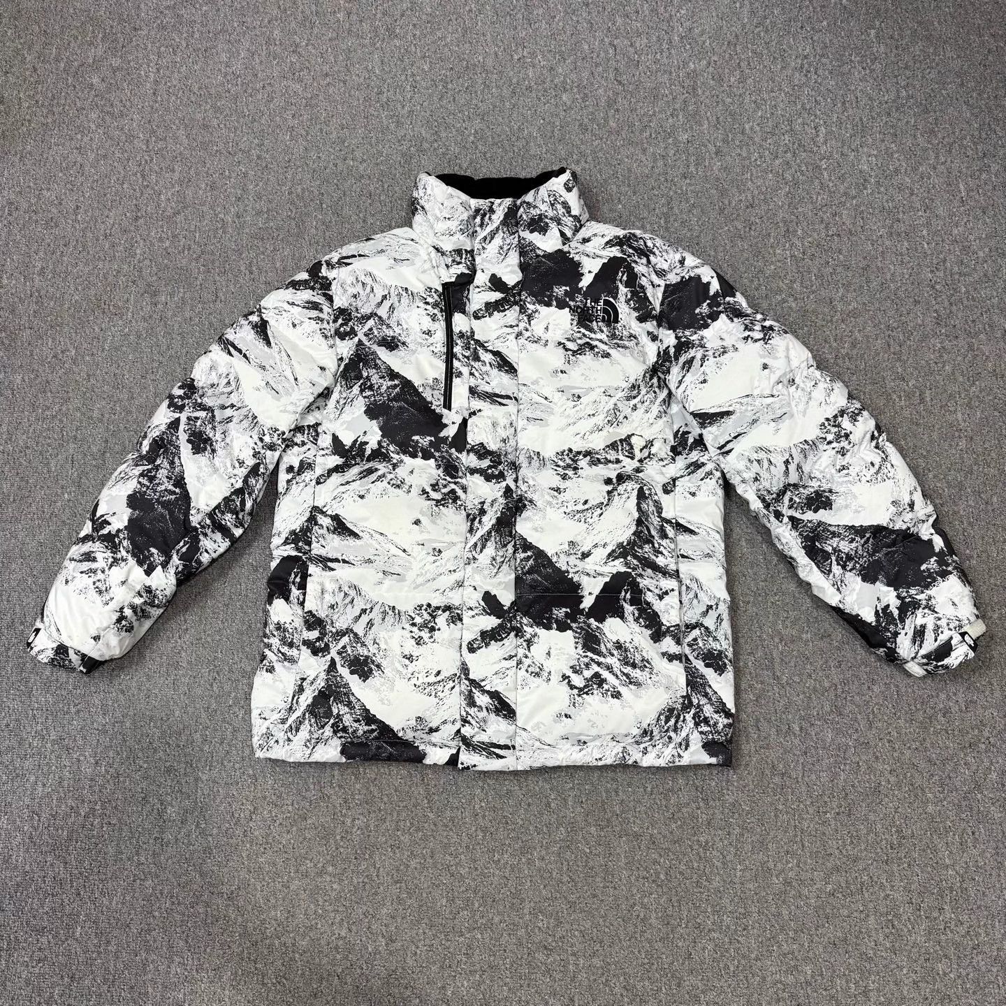 The North Face THE NORTH FACE Snow Puffer White Print XL Size XL / US 12-14 / IT 48-50 - 1 Thumbnail