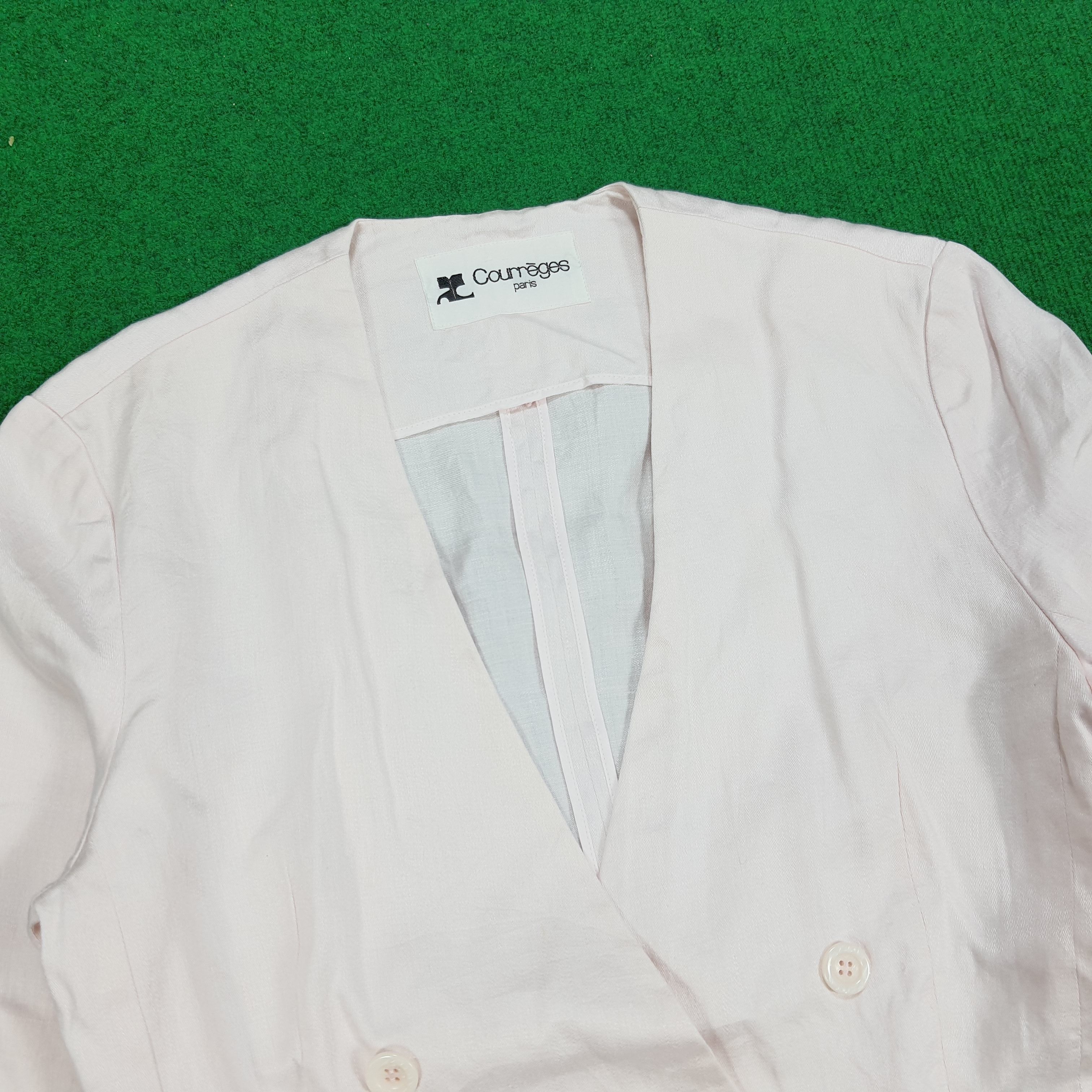 Courreges × Vintage Vintage Courreges Paris Blazer Size XS / US 0-2 / IT 36-38 - 2 Thumbnail