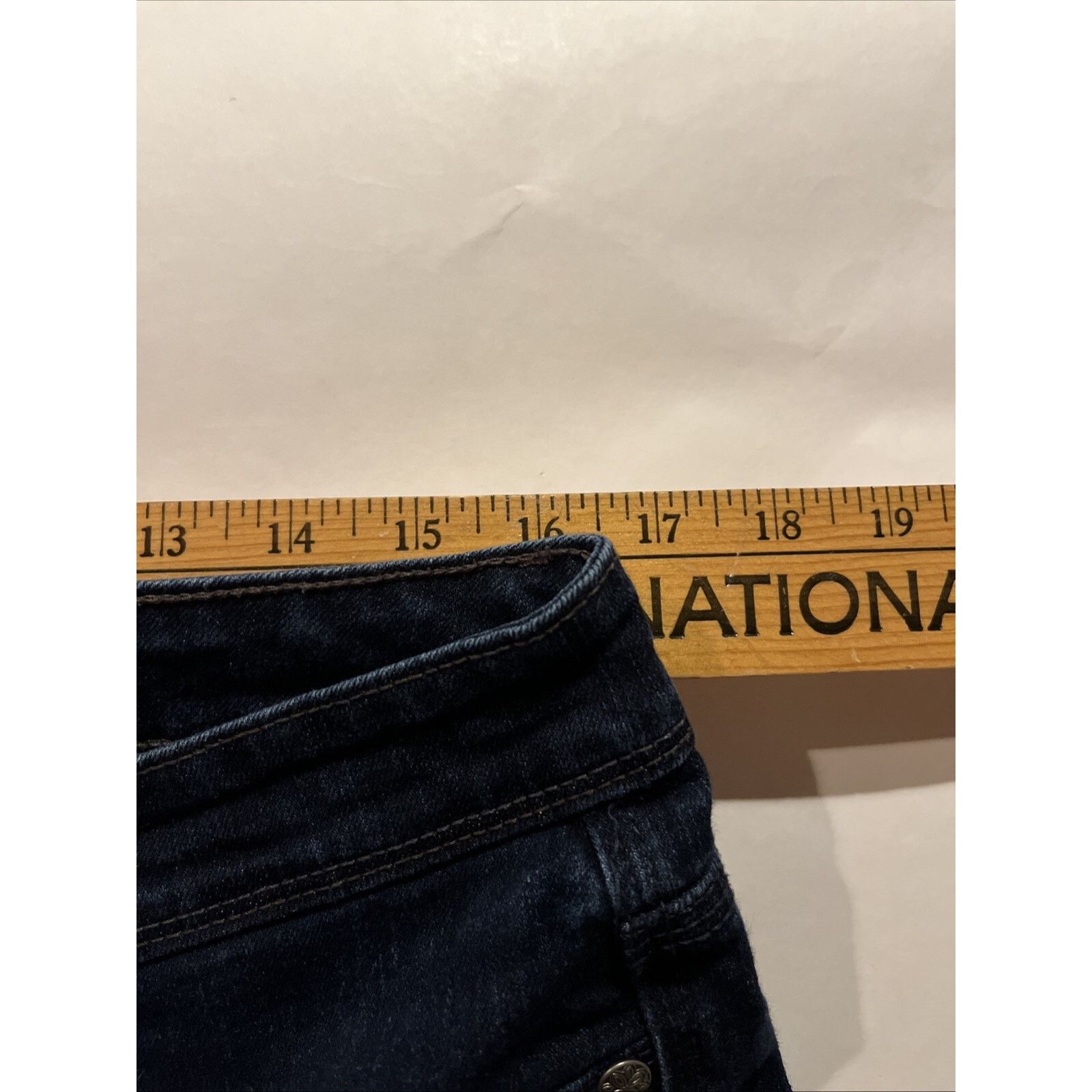 Gloria Vanderbilt Gloria Vanderbilt The Perfect Fit Jeans Womens 12 33x19 blue Size 34" / US 12 / IT 48 - 9 Thumbnail