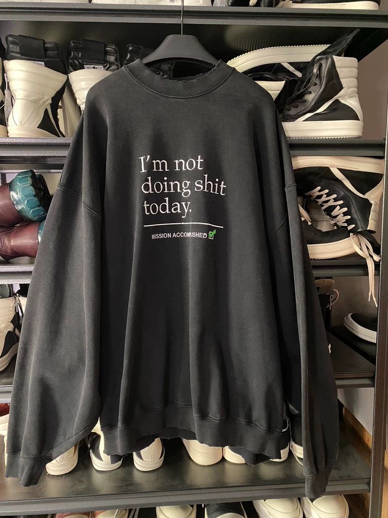 Vetements Vetements 23ss laid-back hoodie, comfortable, good water-w Size US S / EU 44-46 / 1 - 1 Thumbnail