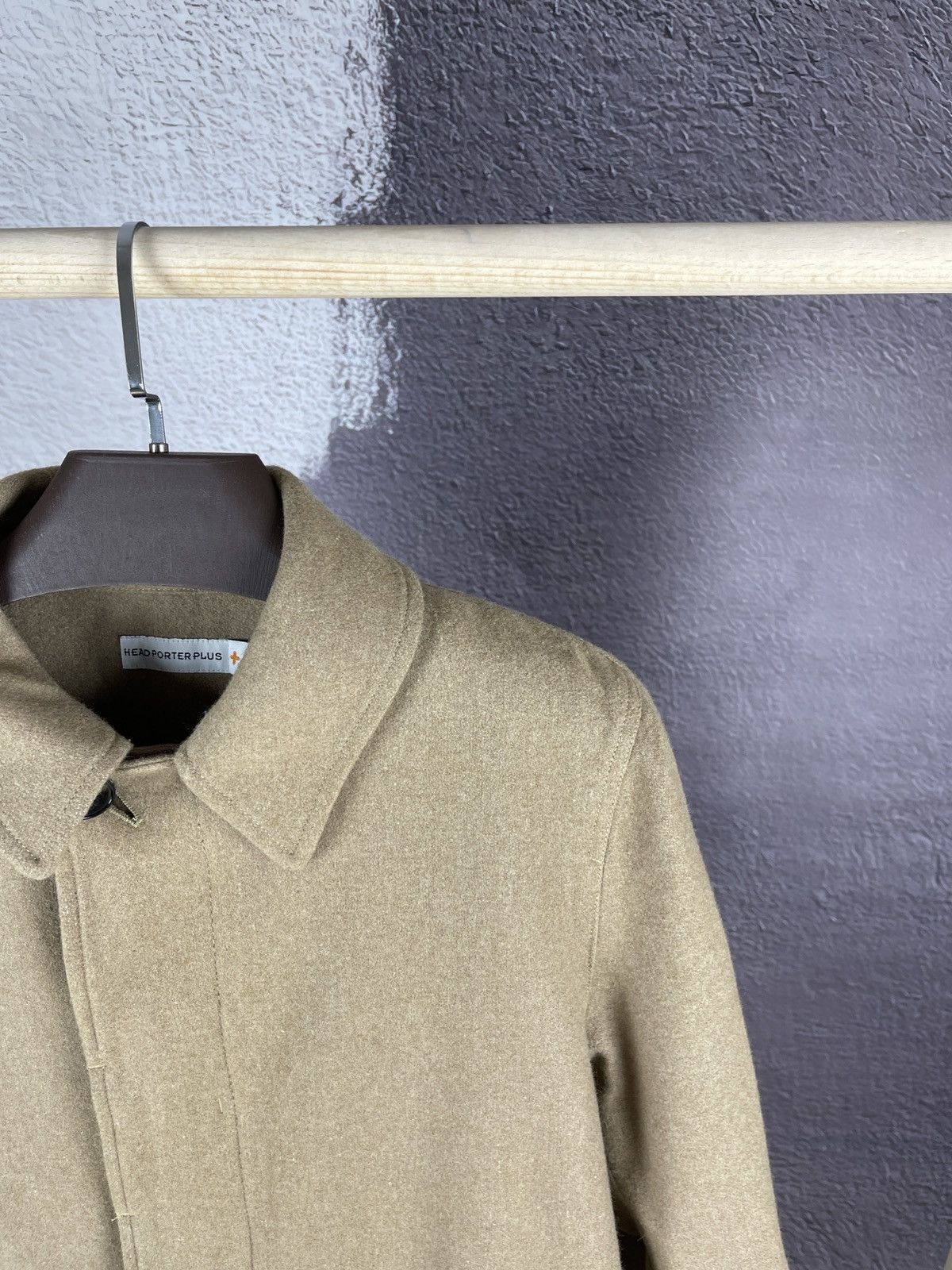 Head Porter Head Porter Plus beige single breasted wool coat size L Size US L / EU 52-54 / 3 - 9 Thumbnail