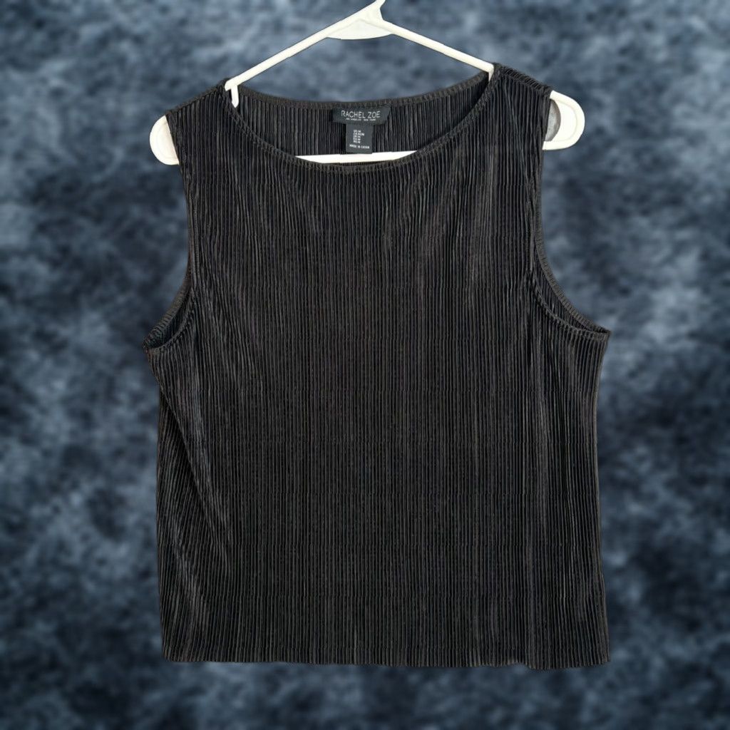 Rachel Zoe Rachel Zoe Black Sleeveless Pleated Top Womens Size Medium Shirt Tank Adult Womens M Black Pleated 90s Vintage Size M / US 6-8 / IT 42-44 - 1 Thumbnail