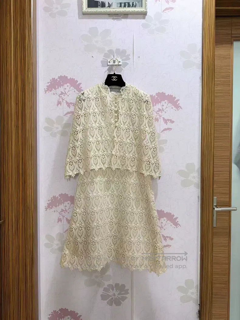 Valentino Valentino Lace dress two-piece set Size S / US 4 / IT 40 - 1 Thumbnail