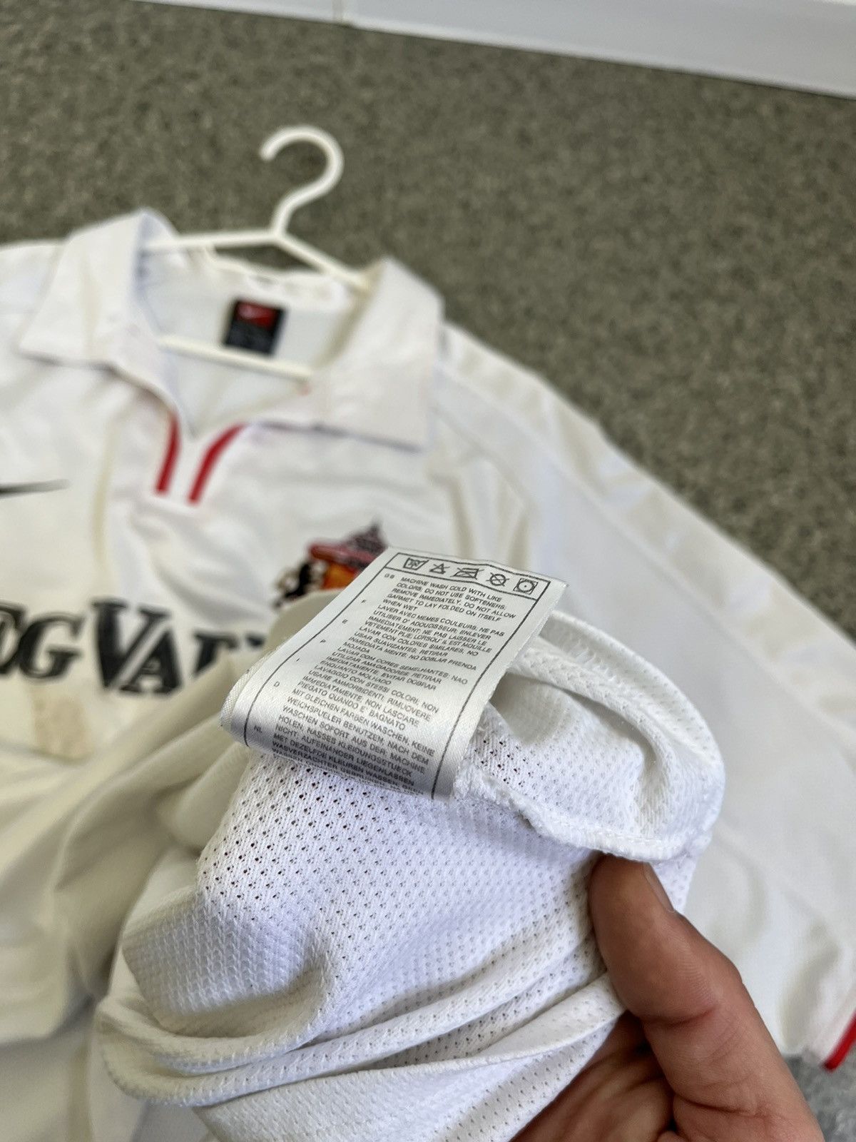 Nike × Vintage Vintage Nike Sunderland 2003 Soccer Jersey Drill Y2K 90s Size US XL / EU 56 / 4 - 8 Thumbnail