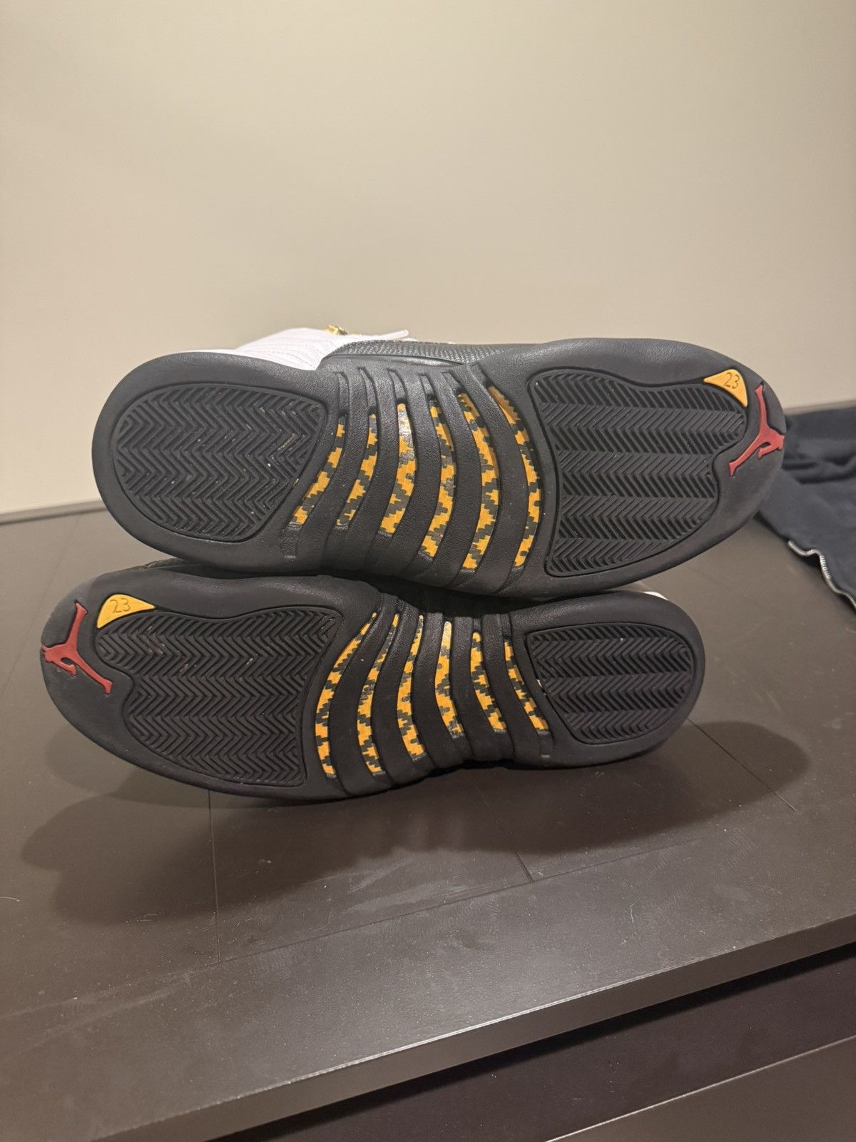 Jordan Brand Jordan 12 playoff Size US 12 / EU 45 - 7 Thumbnail