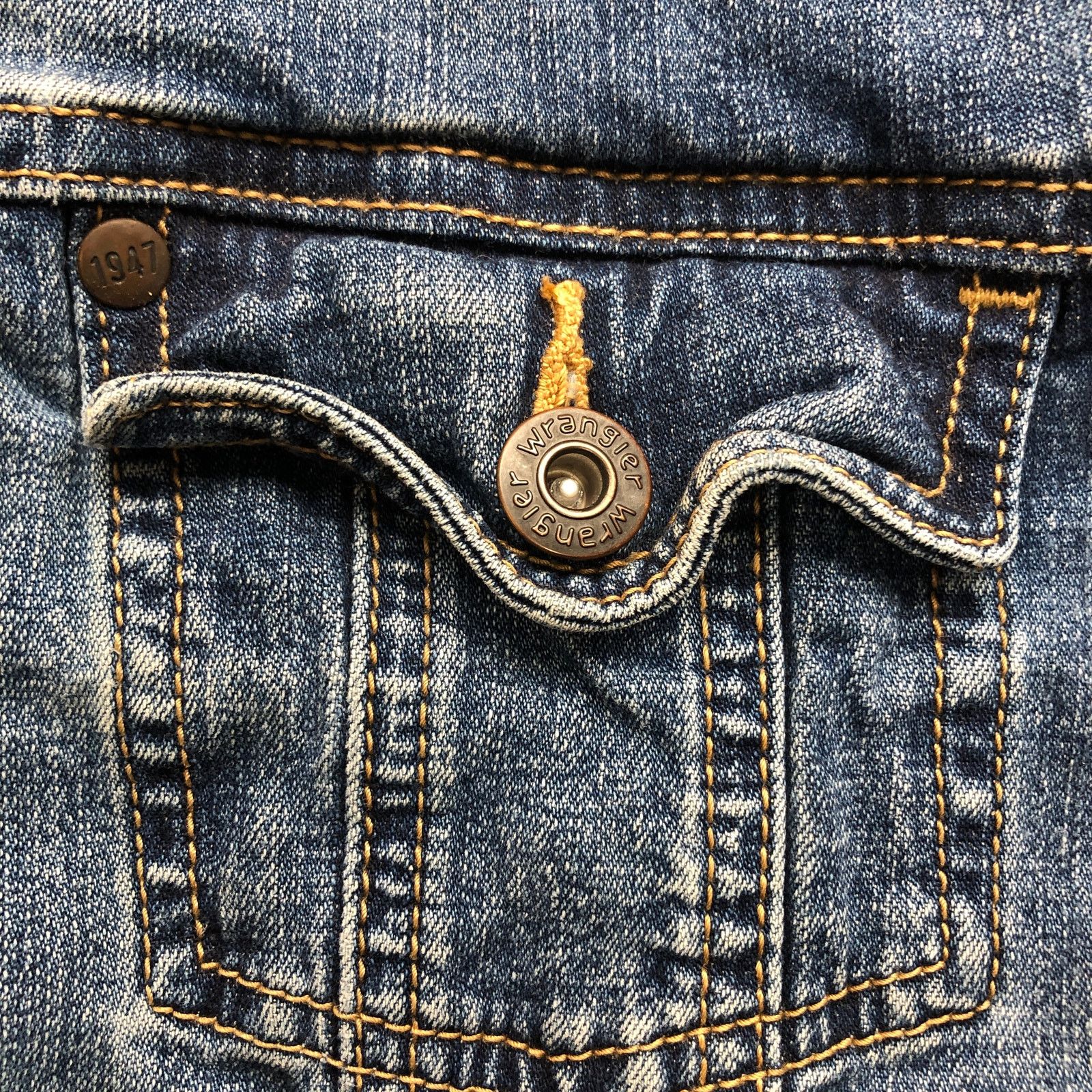 Wrangler Vintage Wrangler Denim Jean Trucker Jacket Women Small Blue Size S / US 4 / IT 40 - 9 Thumbnail