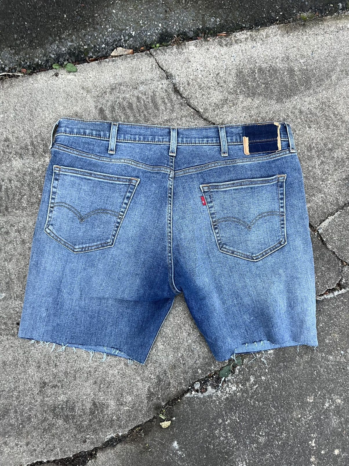 Levi's Distressed Cut Off Levi Jean Shorts Size US 38 / EU 54 - 2 Thumbnail
