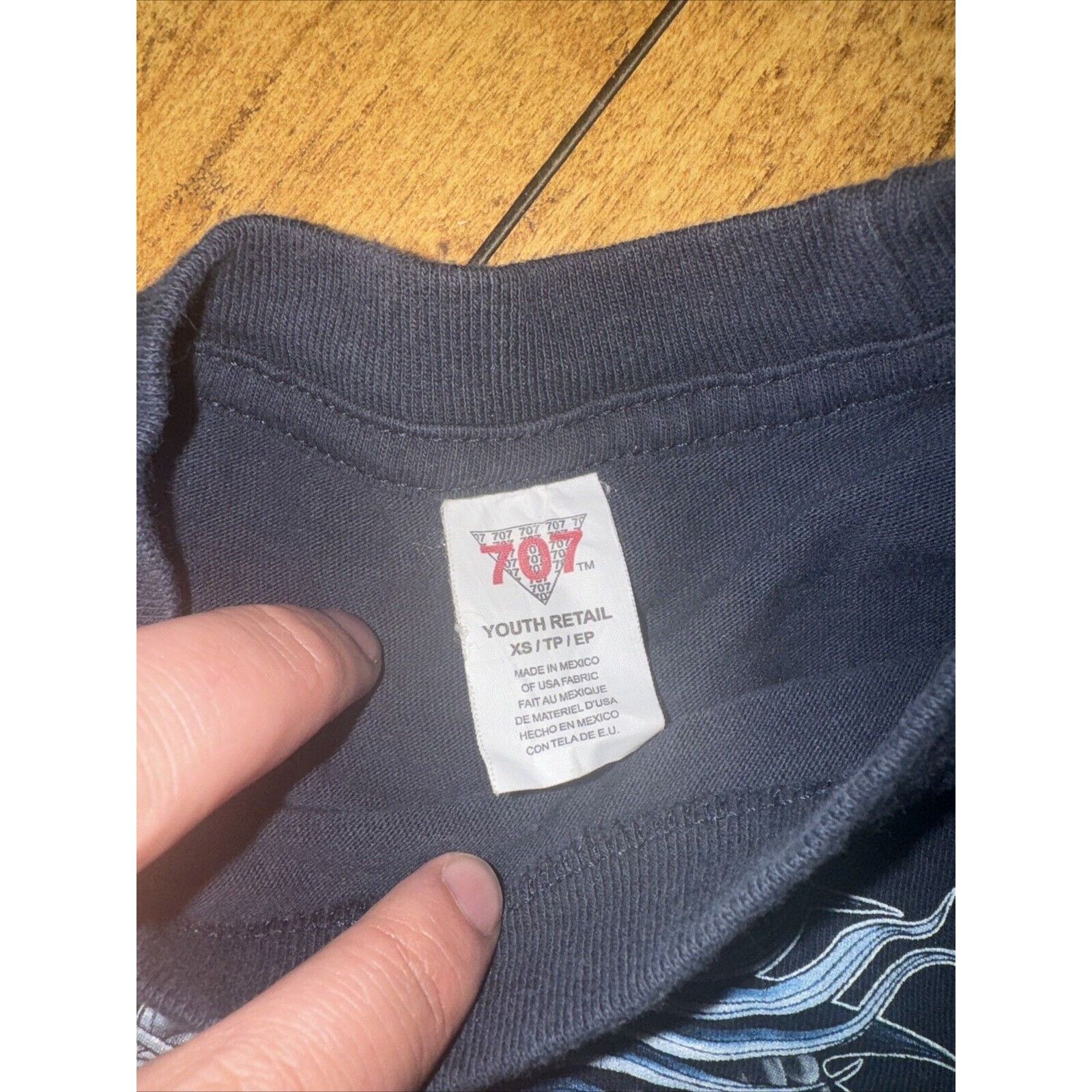 Vintage Vintage Y2K Dragon Long Sleeve T-Shirt Blue XS 15x18 Size US XS / EU 42 / 0 - 3 Thumbnail