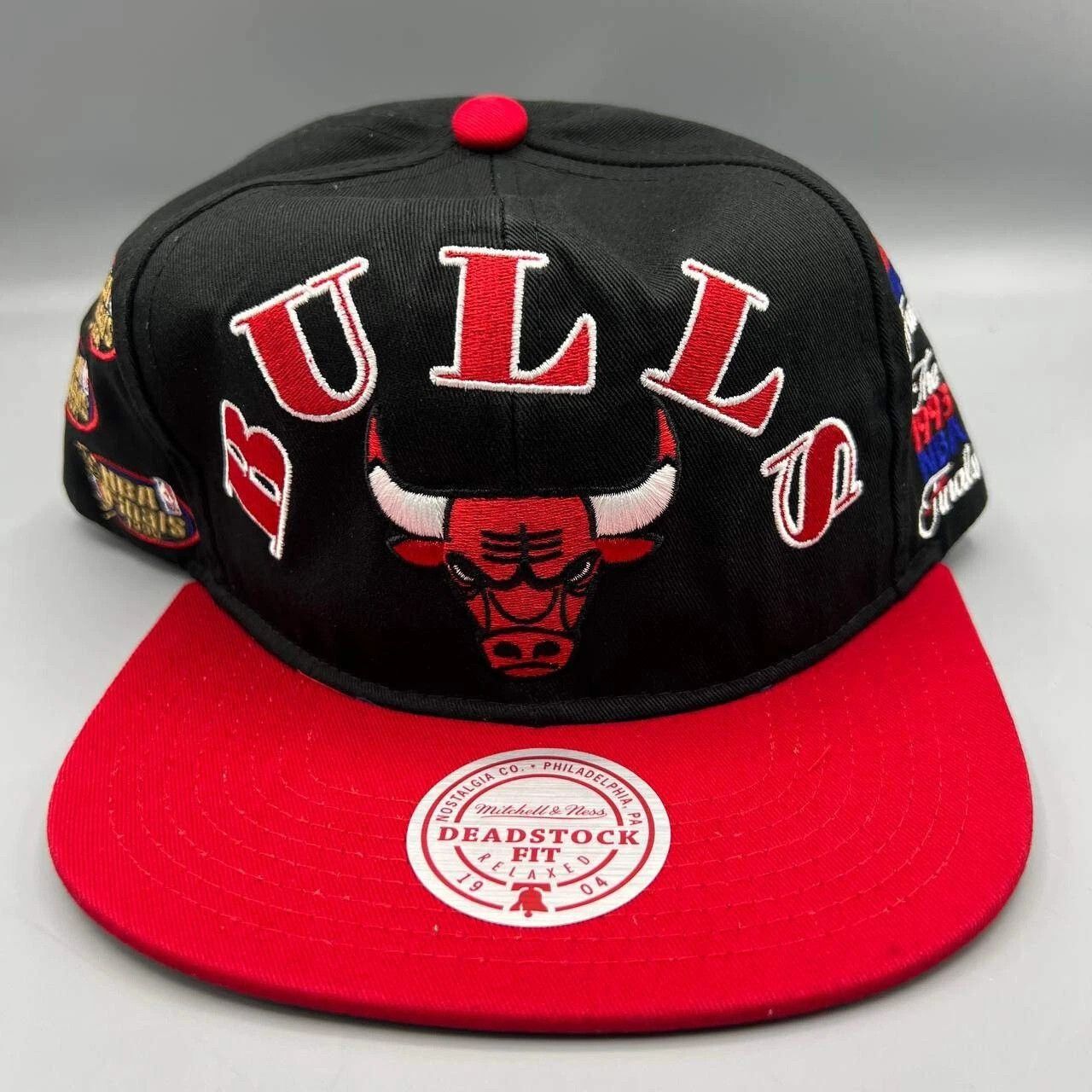 Mitchell & Ness Chicago Bulls Hat Men NBA Finals Mitchell & Ness Snap Back Size ONE SIZE - 1 Thumbnail
