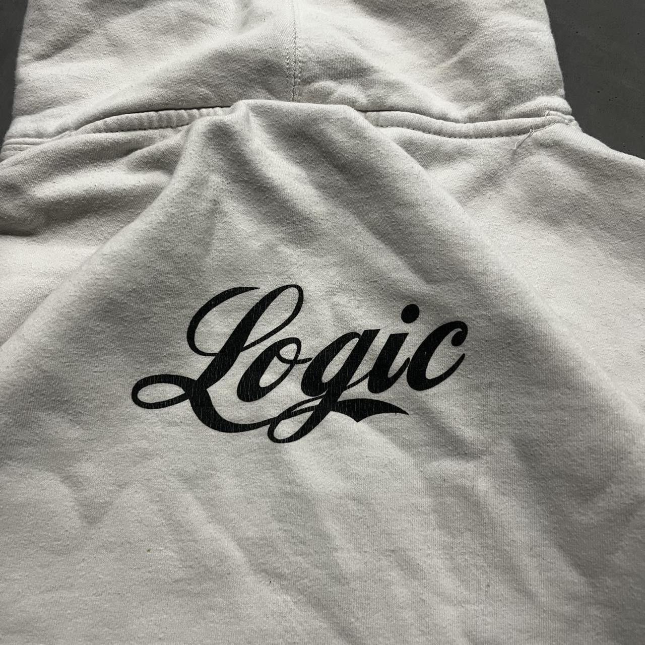 Vintage Crazy Vintage Y2K/2000s Logic Rapper Tour Streetwear Essential White Hoodie! Size US XL / EU 56 / 4 - 4 Thumbnail