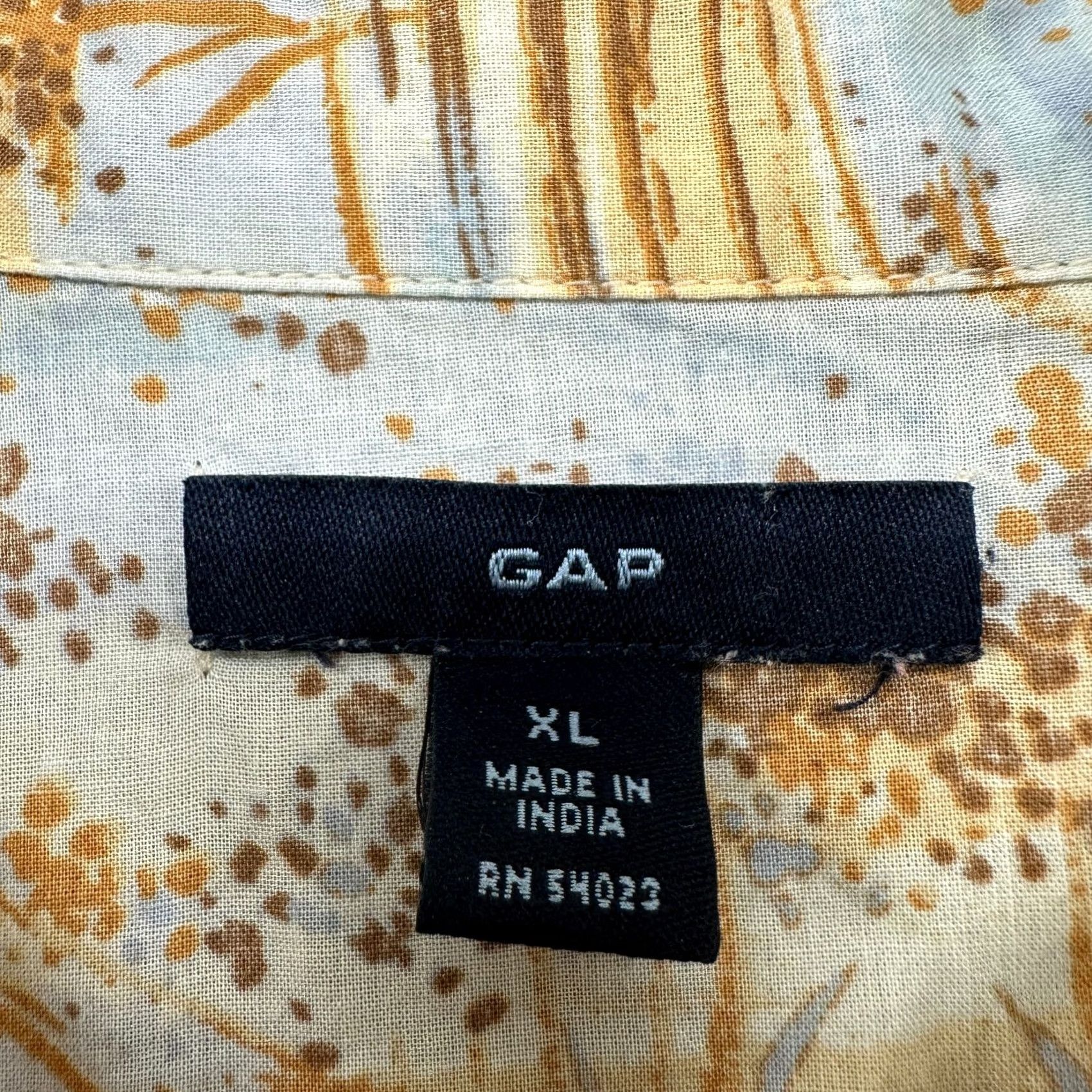 Gap VINTAGE Gap Shirt Womens XL Beige Blue Denim Button Up Long Sleeve Hawaiian Camp Size XL / US 12-14 / IT 48-50 - 4 Thumbnail