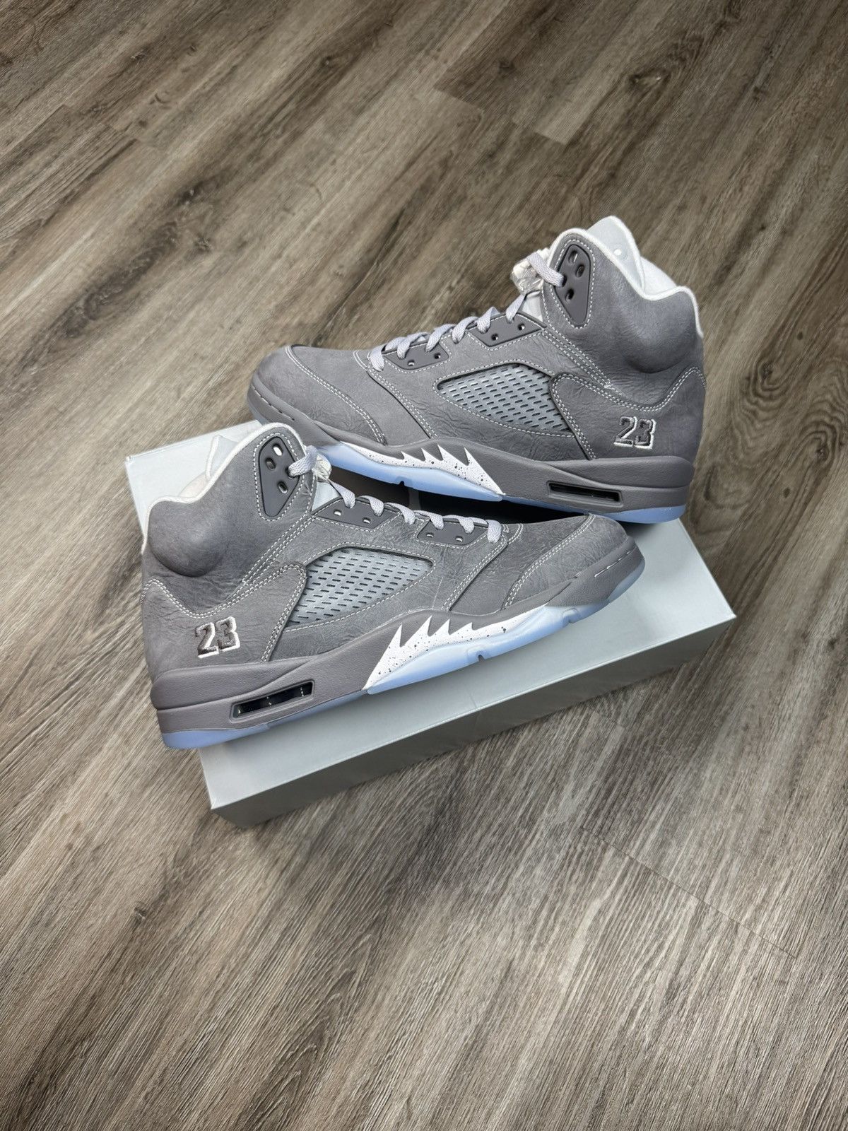 Jordan Brand Jordan 5 Retro Wolf Grey (2026) Size 11 Size US 11 / EU 44 - 1 Thumbnail
