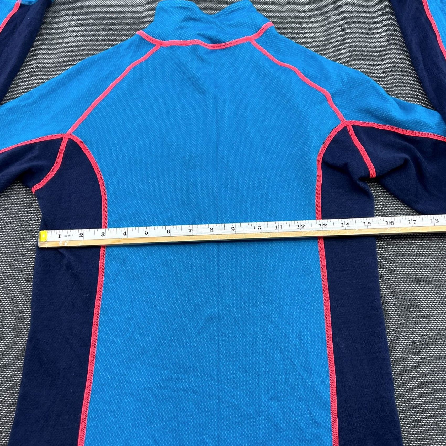 Helly Hansen Helly Hansen Base Layer Shirt Womens XL Wool Blend Outdoor Ski Hiking Thermal Shirt Size XL / US 12-14 / IT 48-50 - 2 Thumbnail