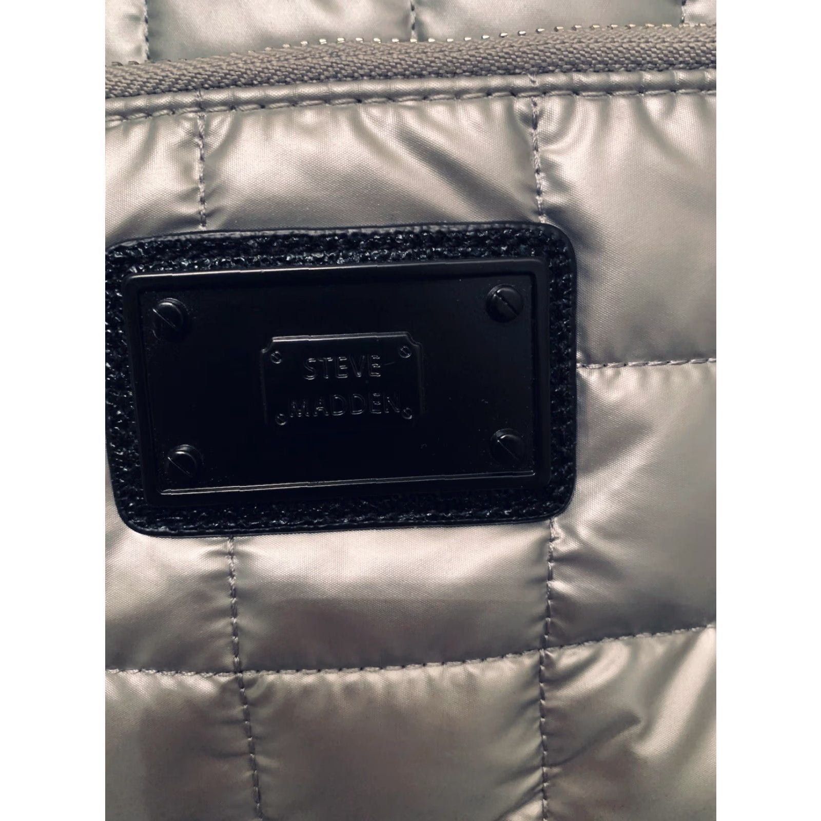 Steve Madden VINTAGE Steve Madden Crossbody Handbag Women Leather Black Medium Silver Hardware Zip Size ONE SIZE - 4 Thumbnail