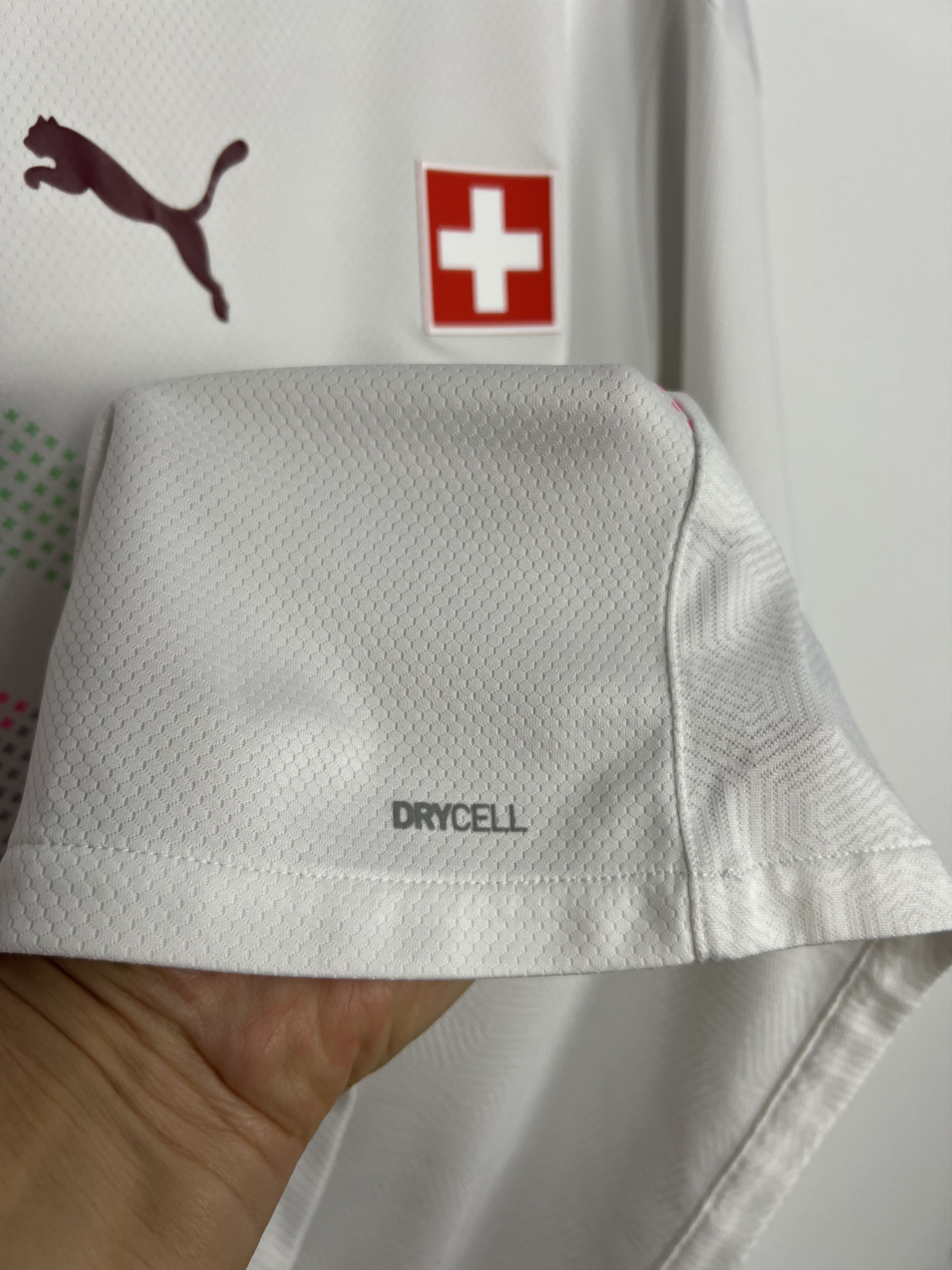 Puma Switzerland football shirt Soccer Player Issue Jersey Trikot Size US XL / EU 56 / 4 - 5 Thumbnail